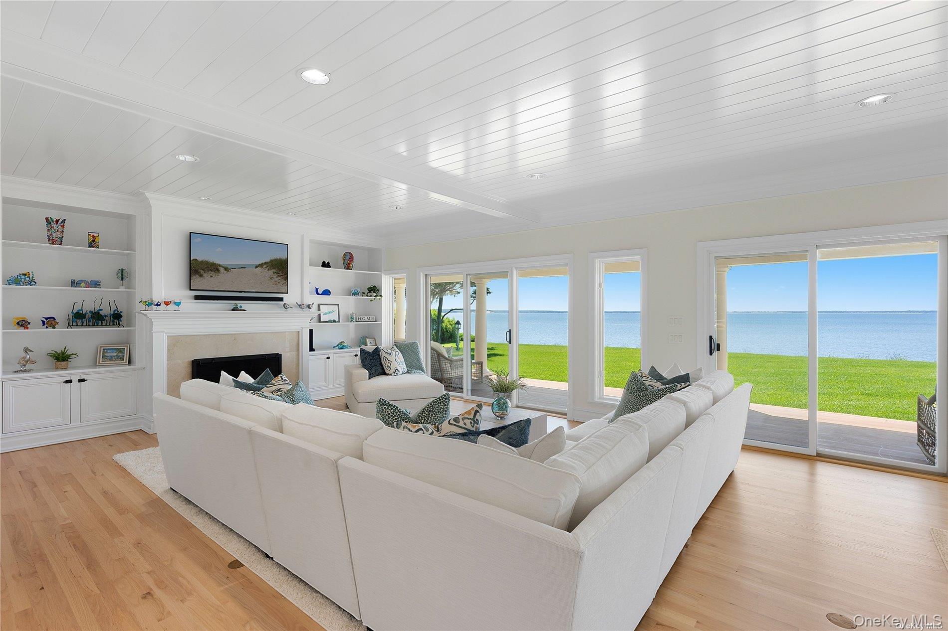 2100 Park Avenue, Mattituck, NY 11952