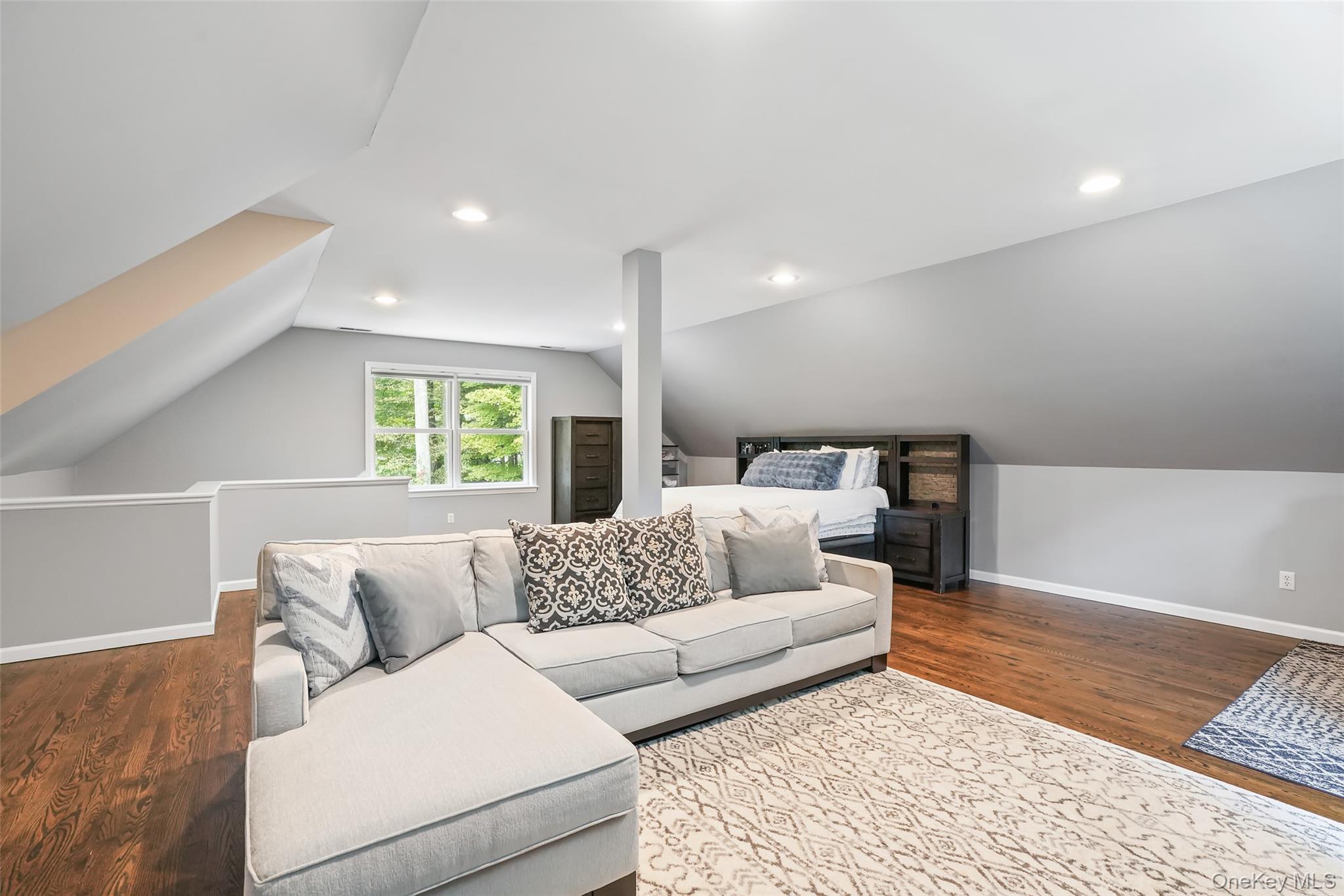 19 Ledgewood Lane, South Salem, NY 10590