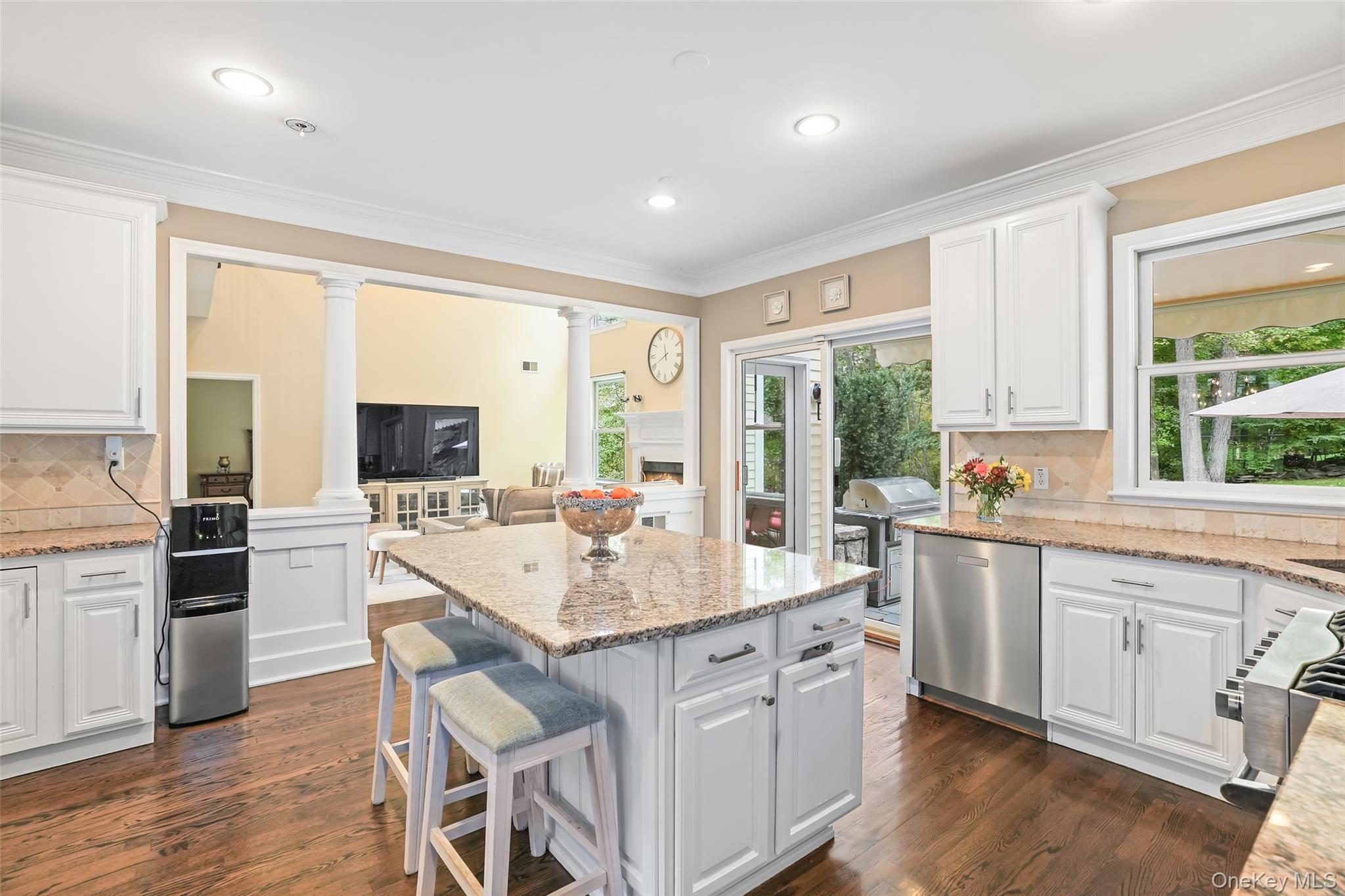 19 Ledgewood Lane, South Salem, NY 10590