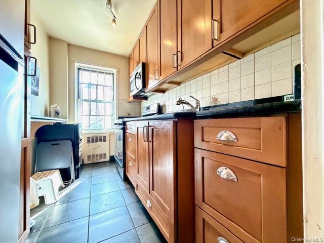 81-05 35 Avenue # 1M, Jackson Heights, NY 11372