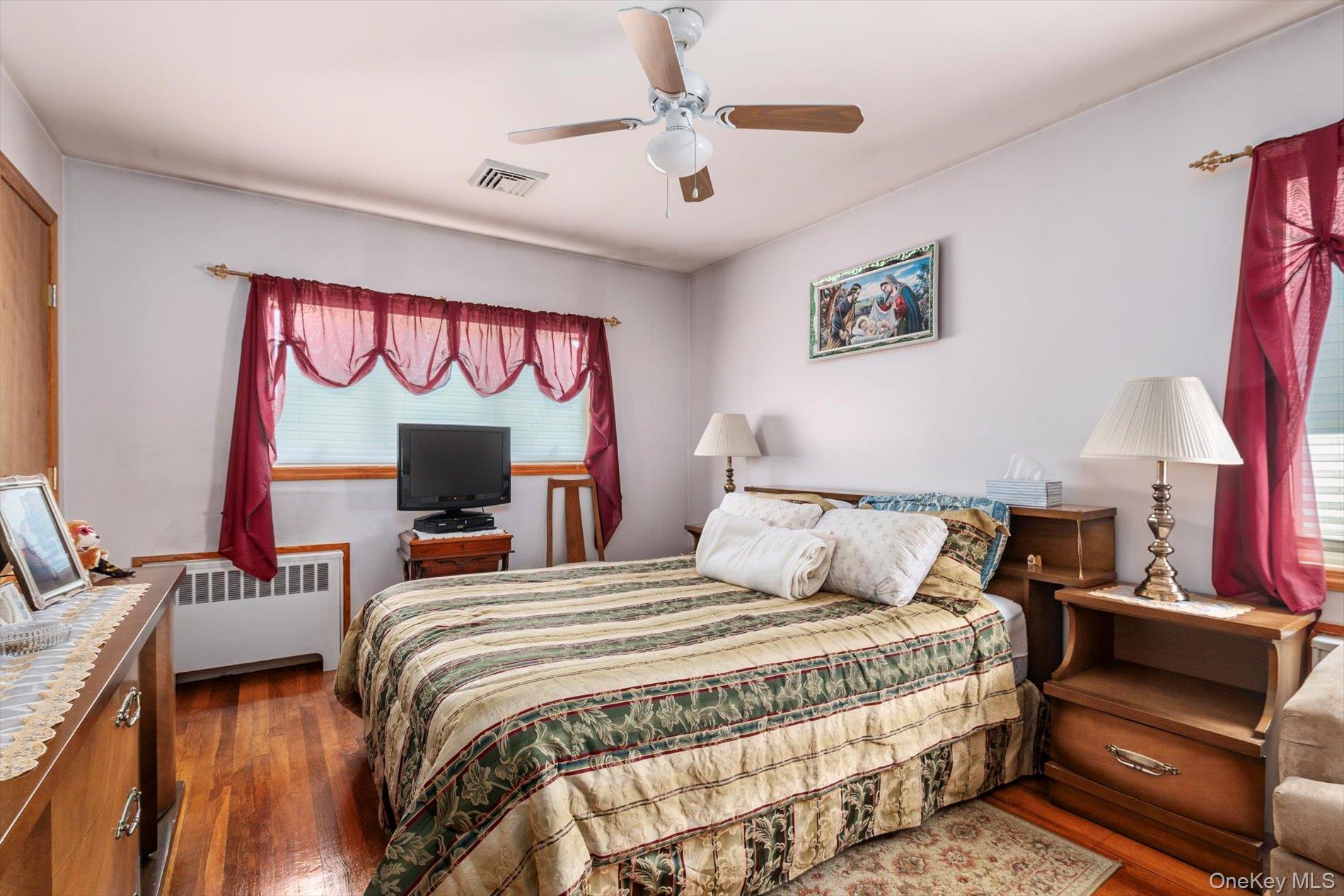 800 Mayer Drive, Wantagh, NY 11793