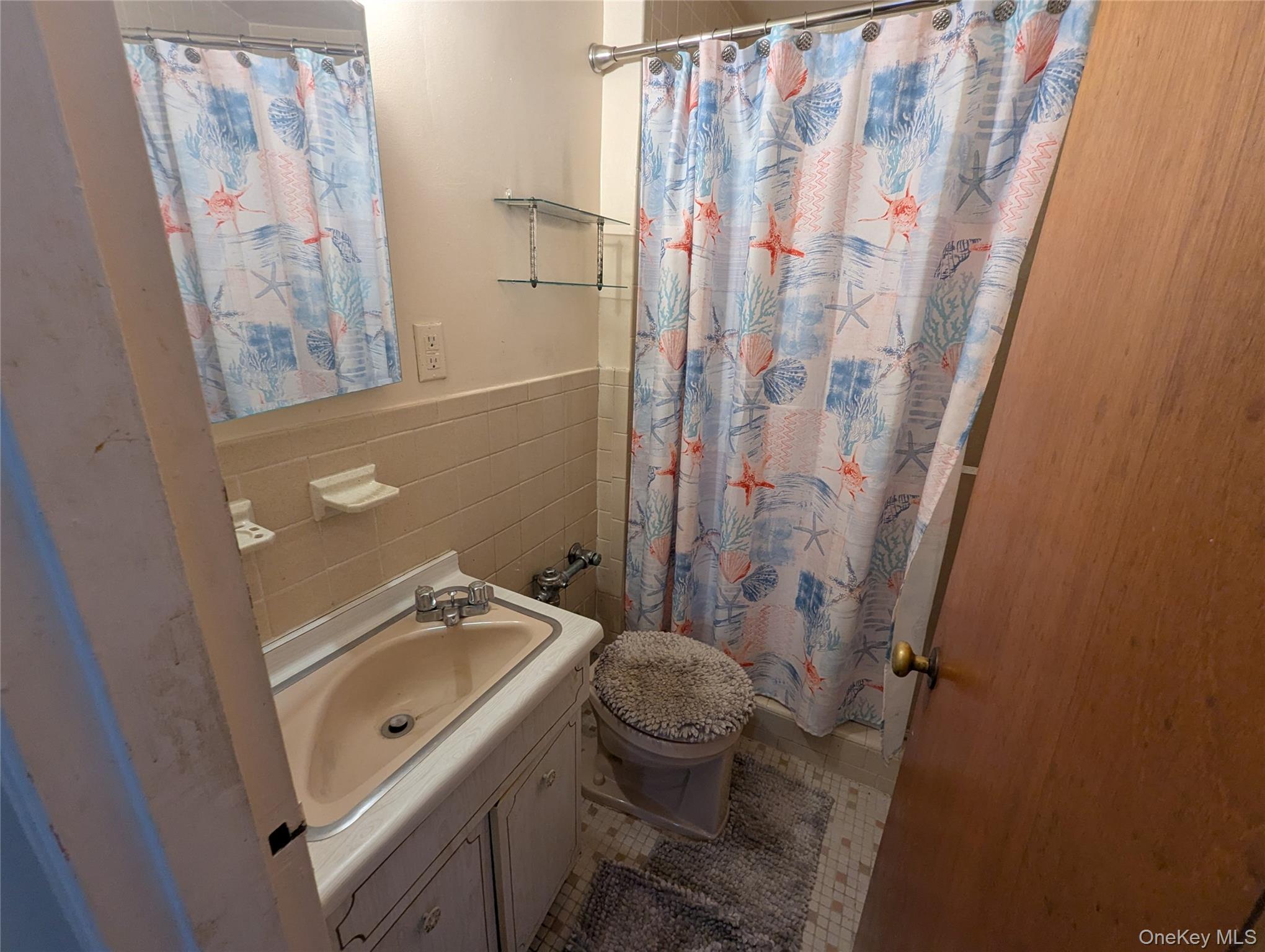 8509 151st Avenue # 2D, Howard Beach, NY 11414