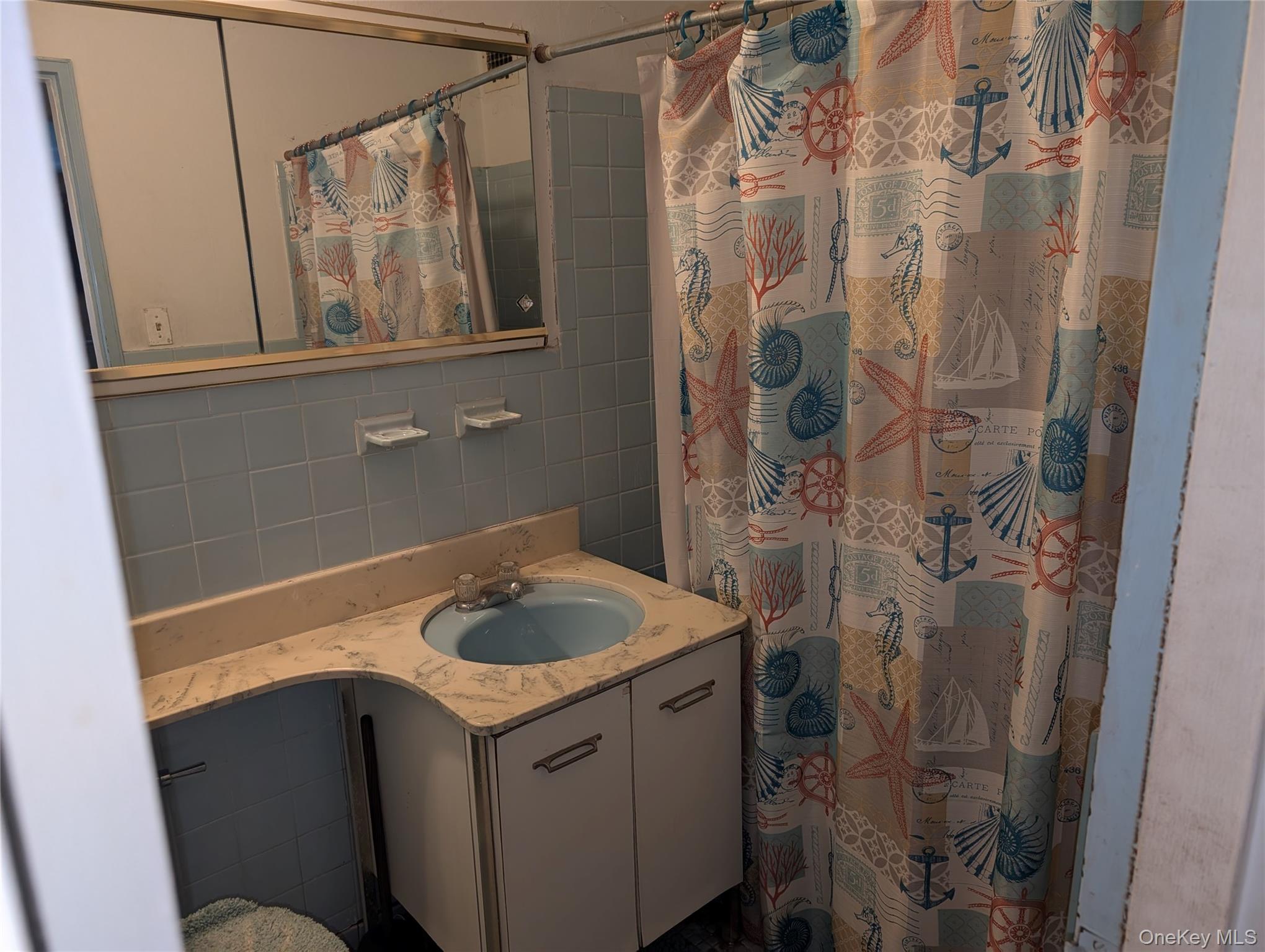 8509 151st Avenue # 2D, Howard Beach, NY 11414