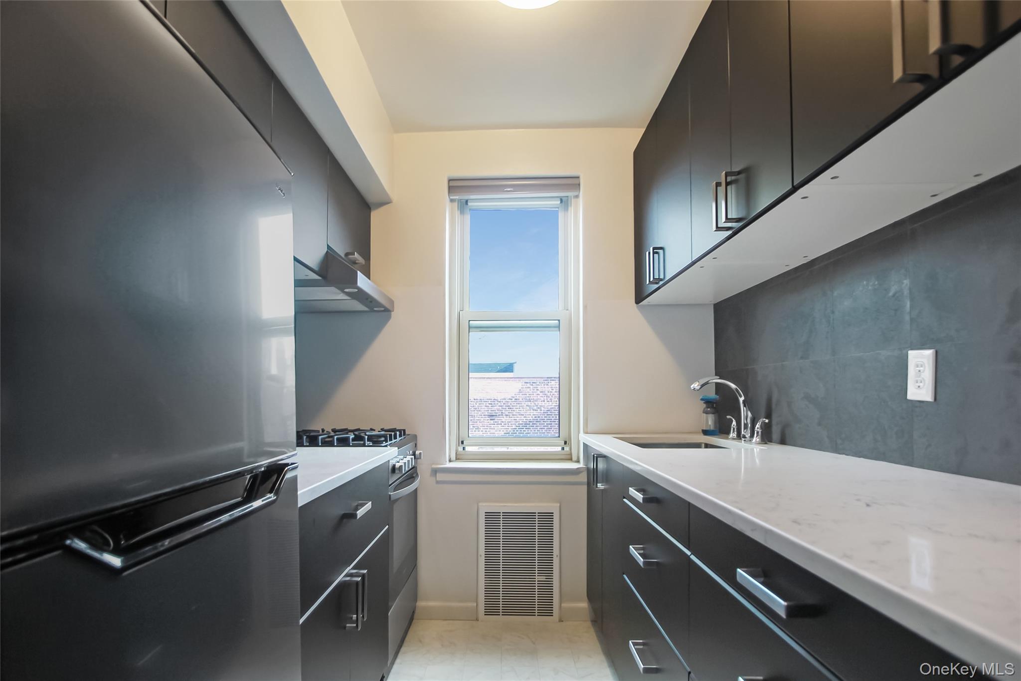 30 N Broadway # 4C, White Plains, NY 10601