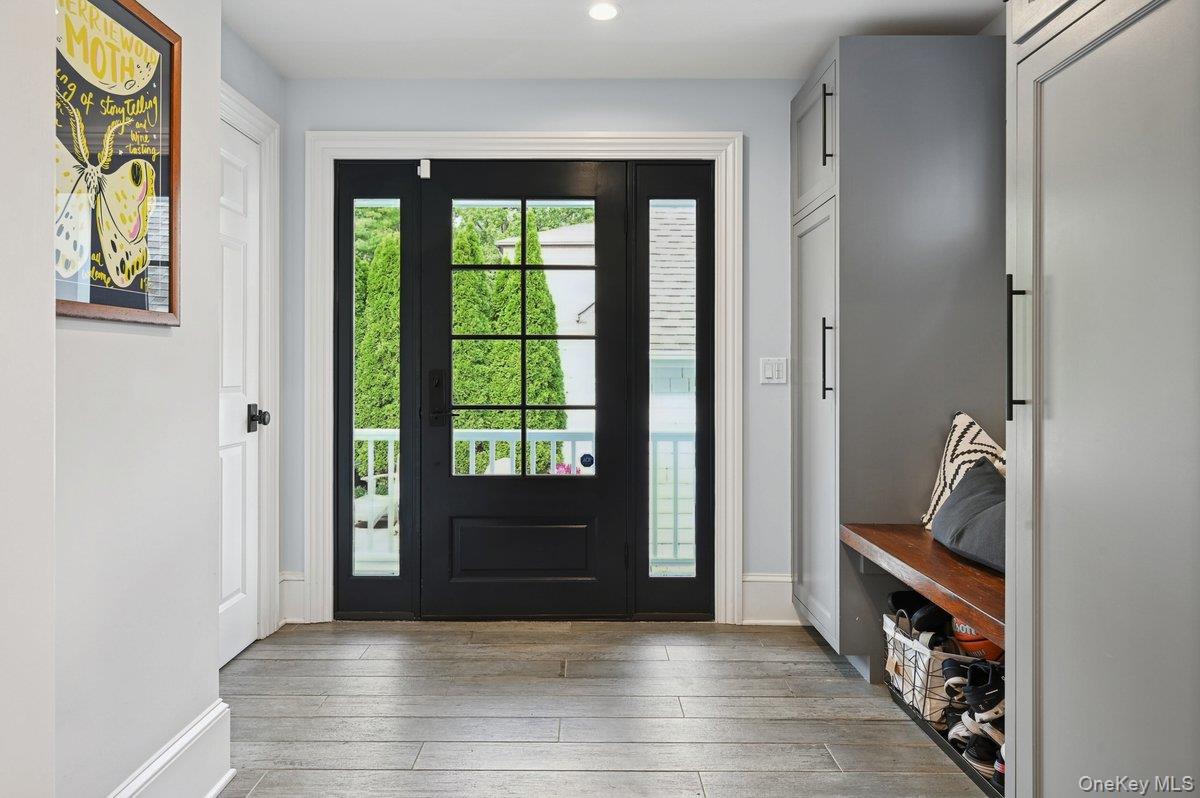 17 Deerfield Avenue, Eastchester, NY 10709