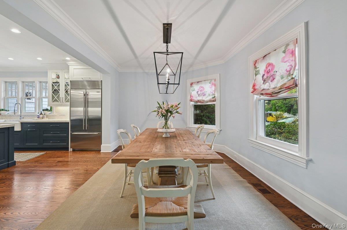 17 Deerfield Avenue, Eastchester, NY 10709