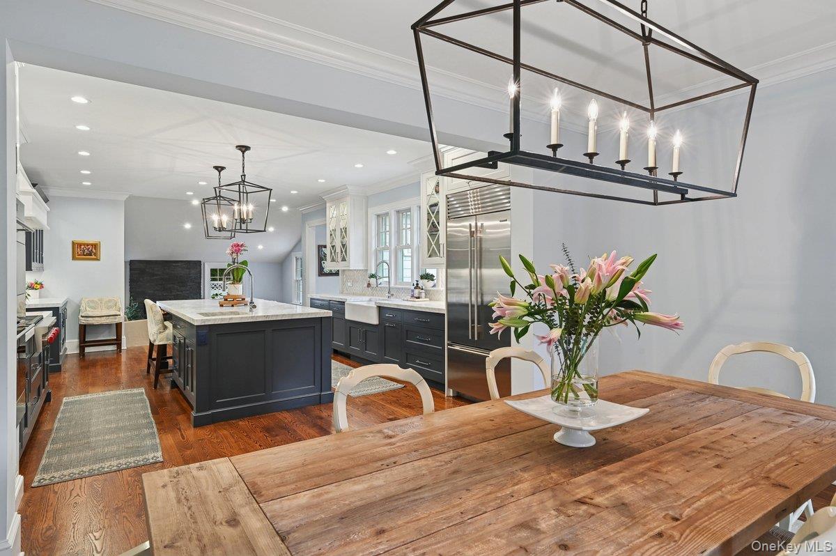 17 Deerfield Avenue, Eastchester, NY 10709