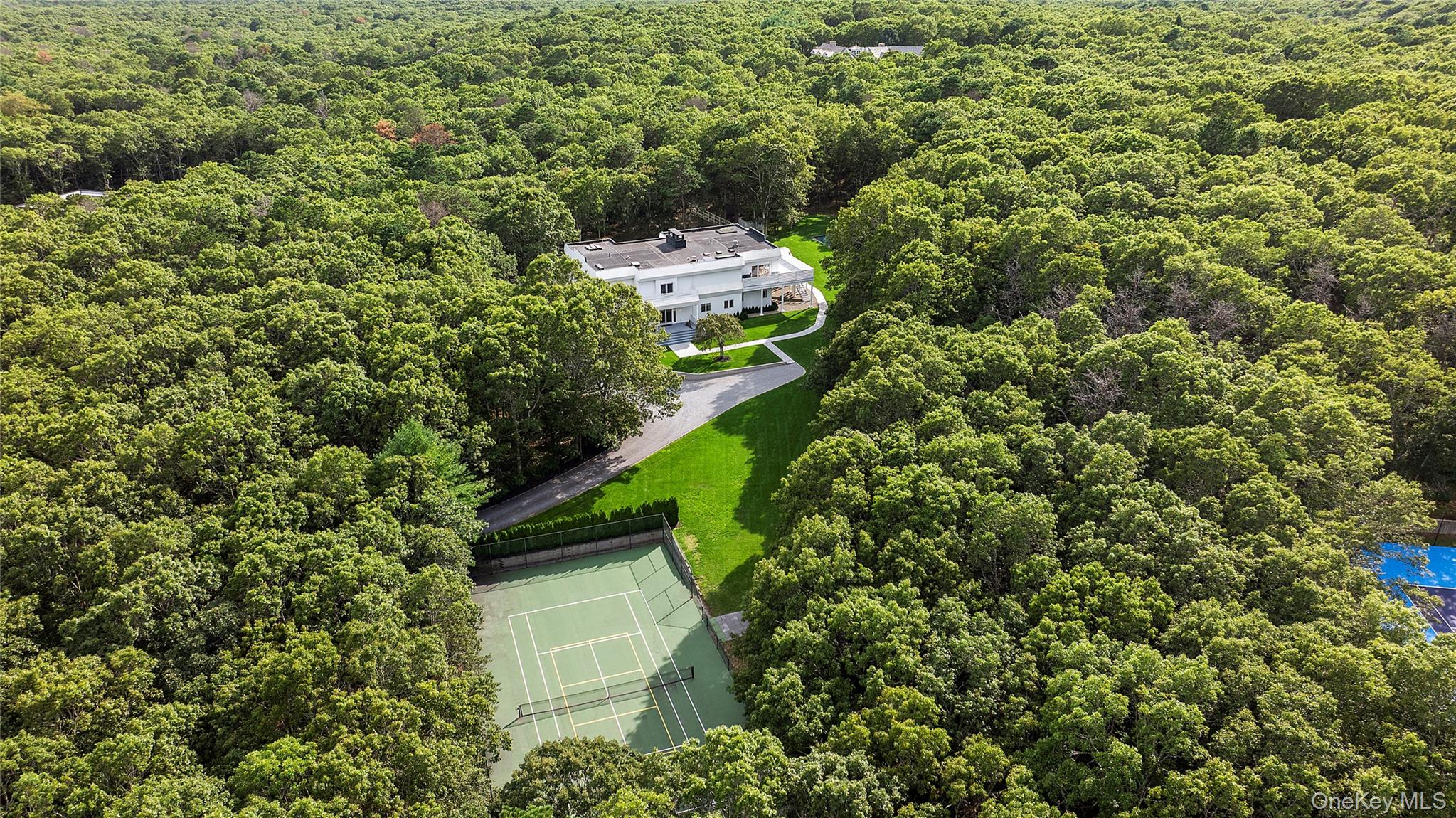 198 Two Holes of Water Road, East Hampton, NY 11937