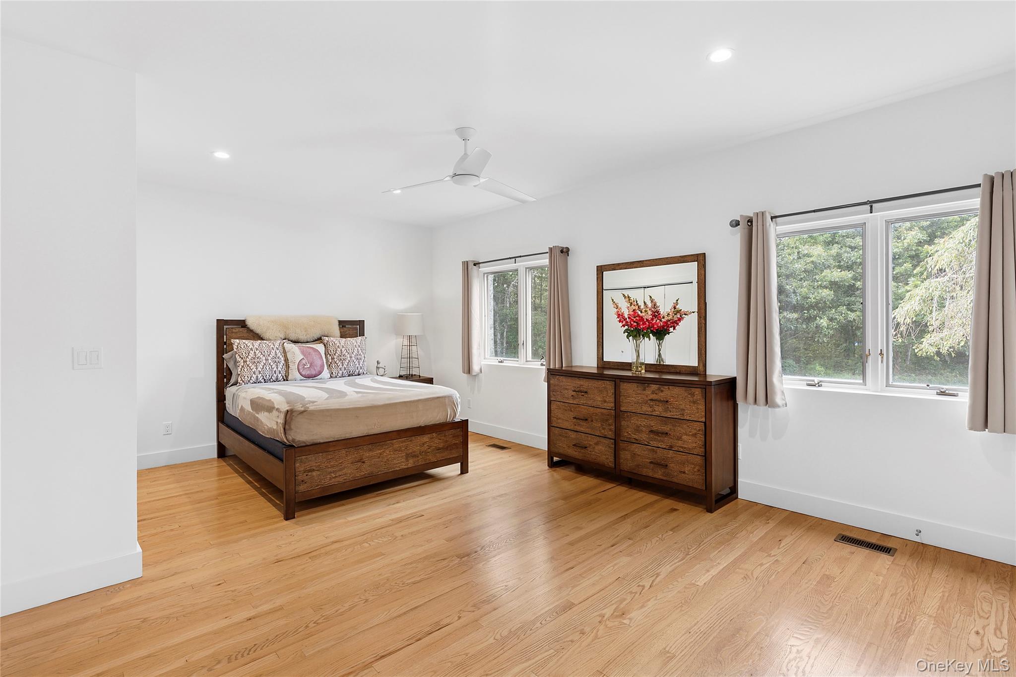 198 Two Holes of Water Road, East Hampton, NY 11937