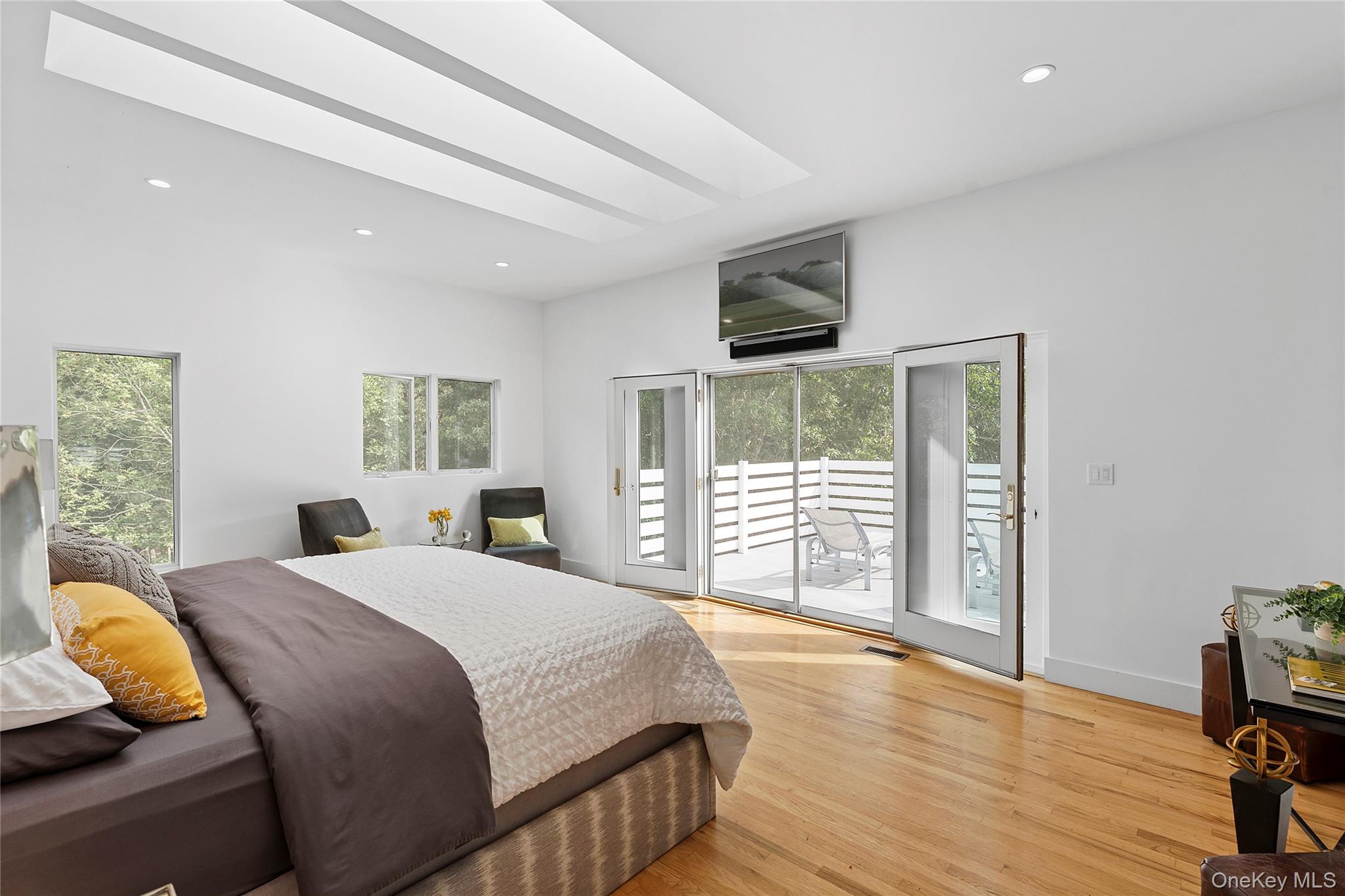 198 Two Holes of Water Road, East Hampton, NY 11937