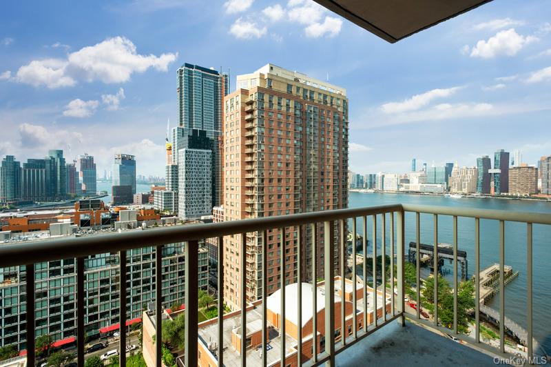 4-74 48th Avenue # 21N, Long Island City, NY 11109