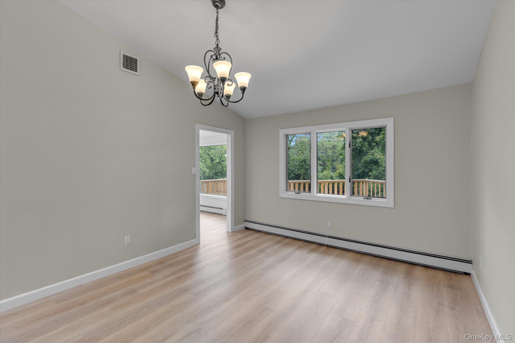 385 Salem Court, Hauppauge, NY 11788