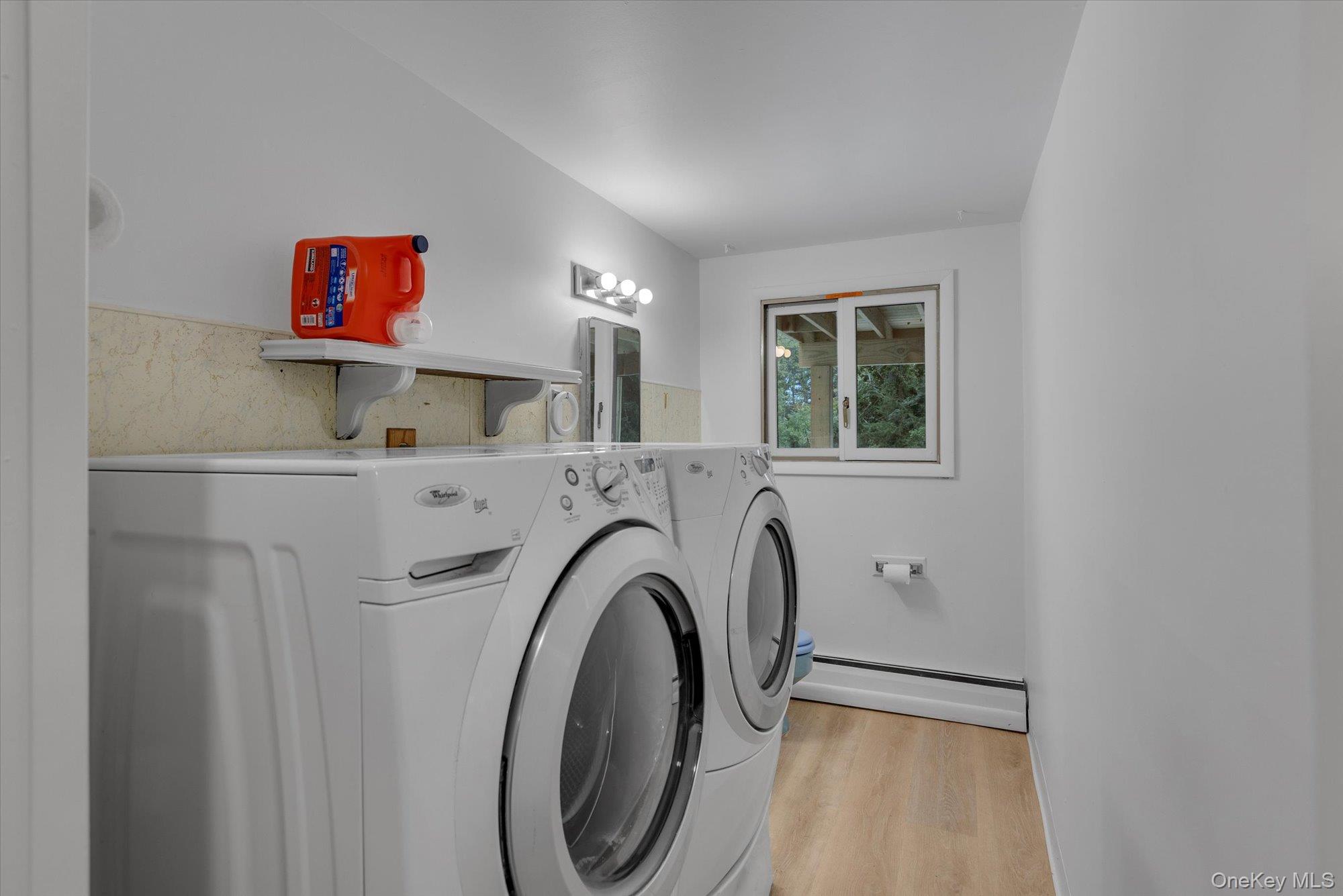 385 Salem Court, Hauppauge, NY 11788