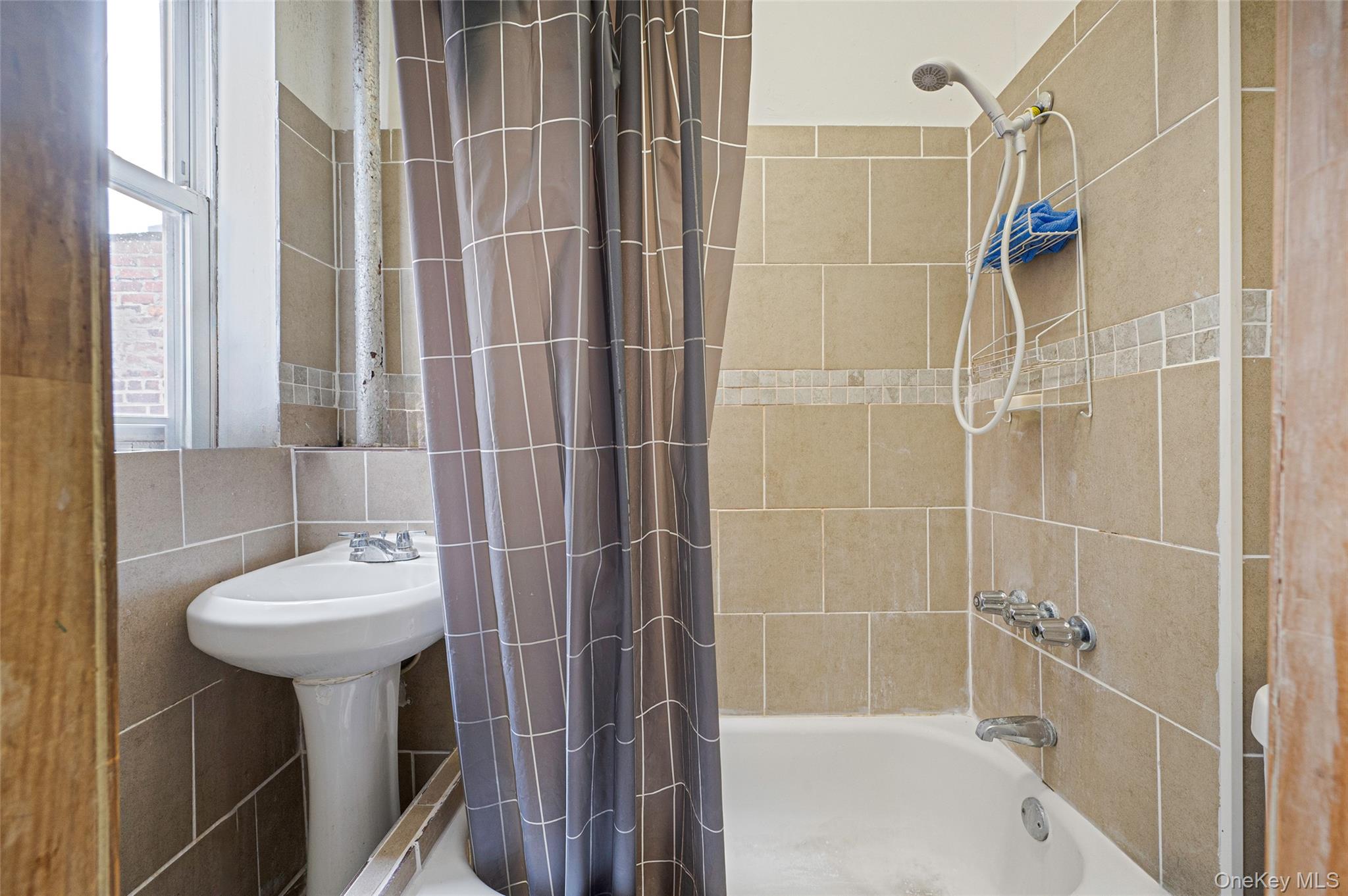 542 Bergen Street, Brooklyn, NY 11217