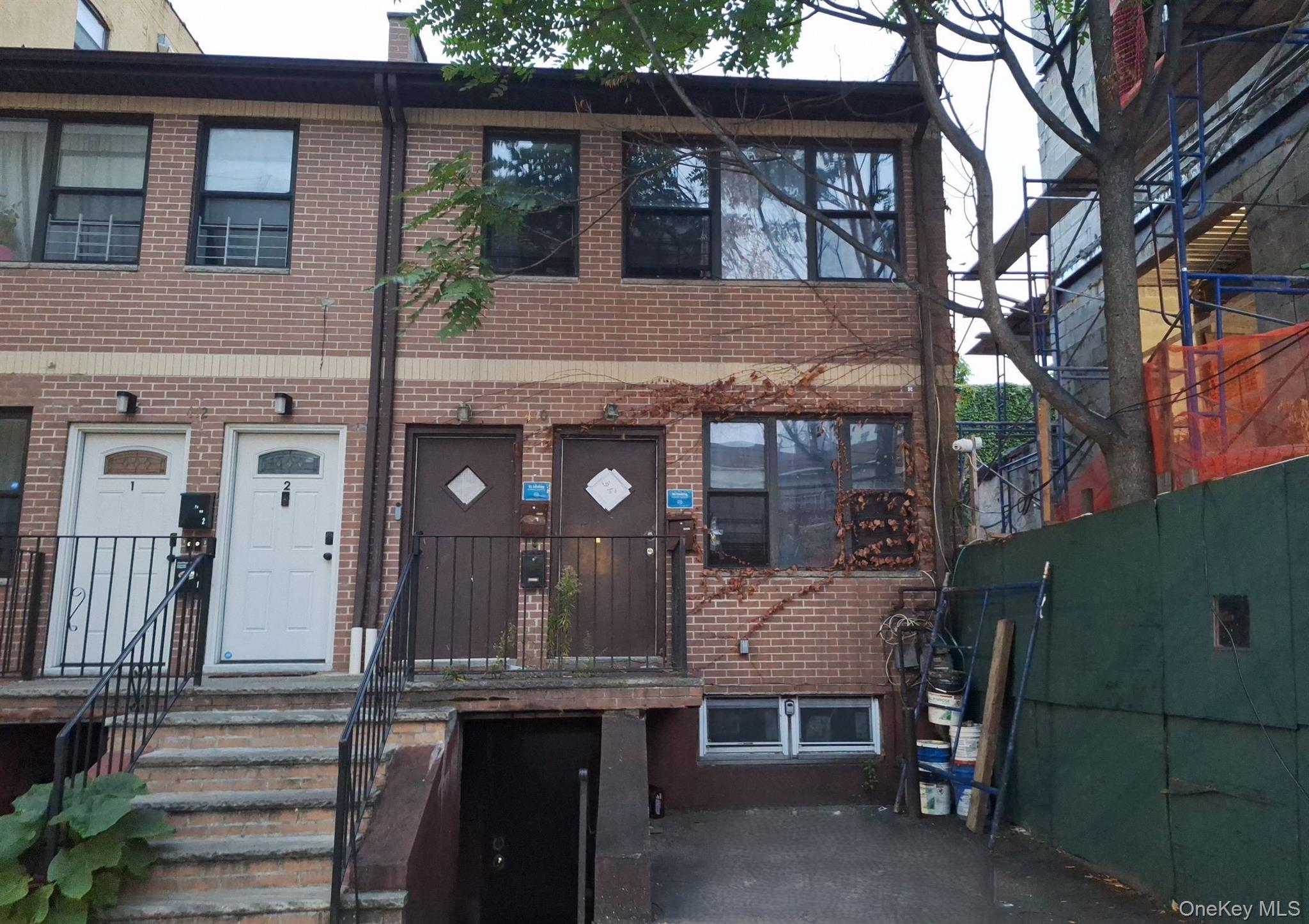 440 Blake Avenue, Brooklyn, NY 11212