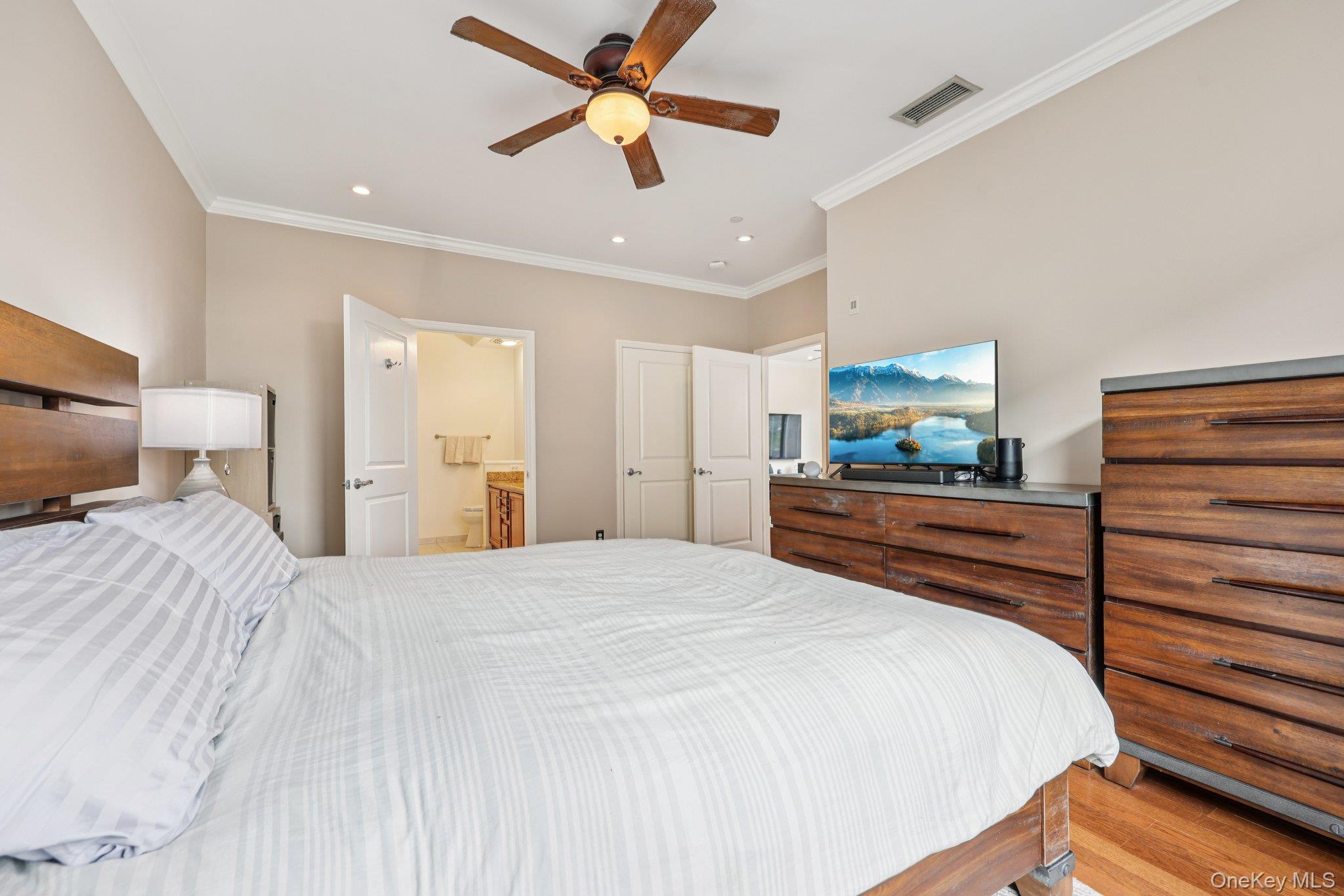 410 Westchester Avenue # 202, Port Chester, NY 10573