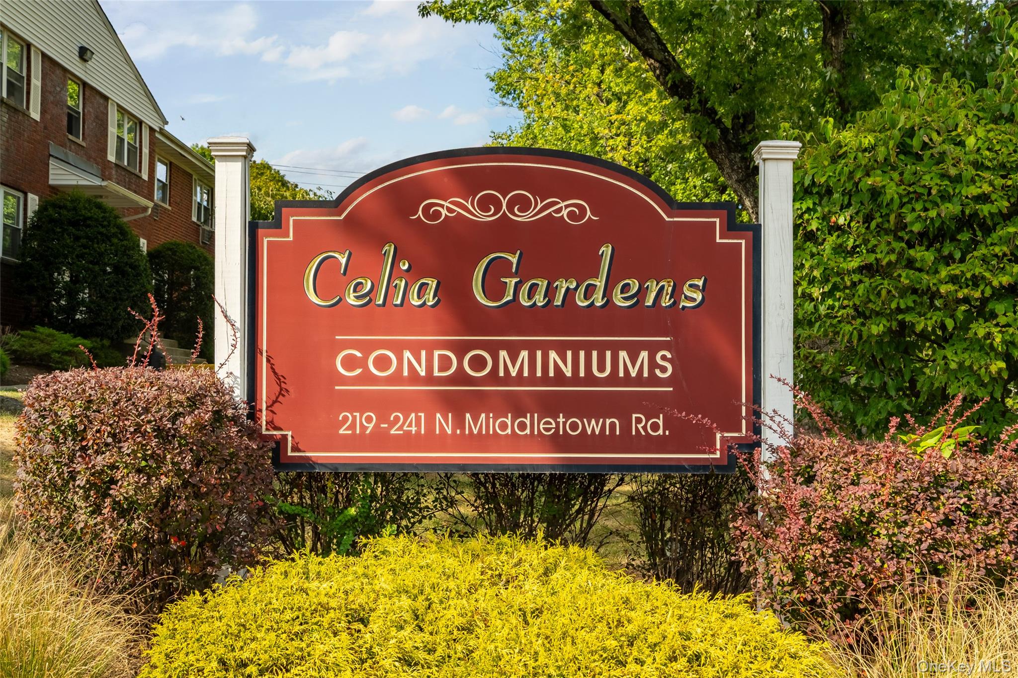 221 N Middletown Road # F, Pearl River, NY 10965