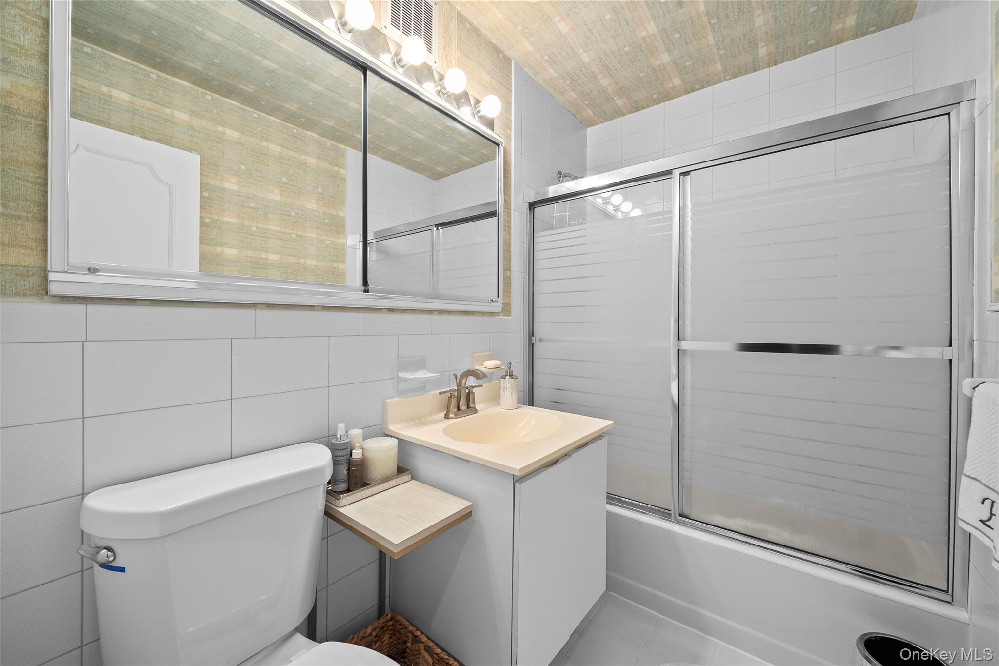 1195 East Broadway # L23, Hewlett, NY 11557