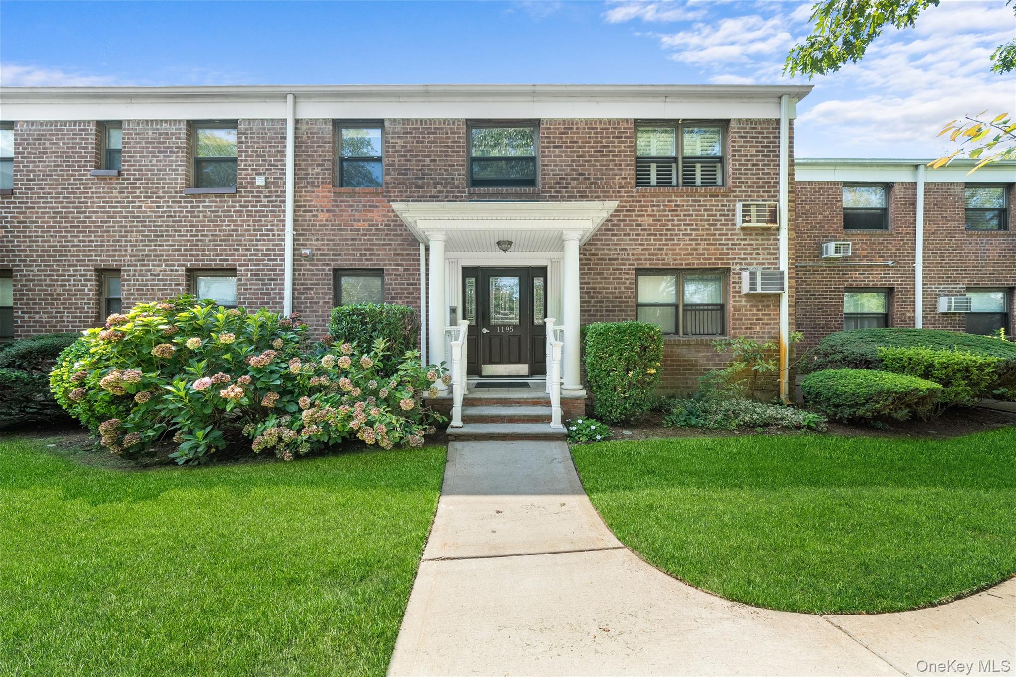 1195 East Broadway # L23, Hewlett, NY 11557