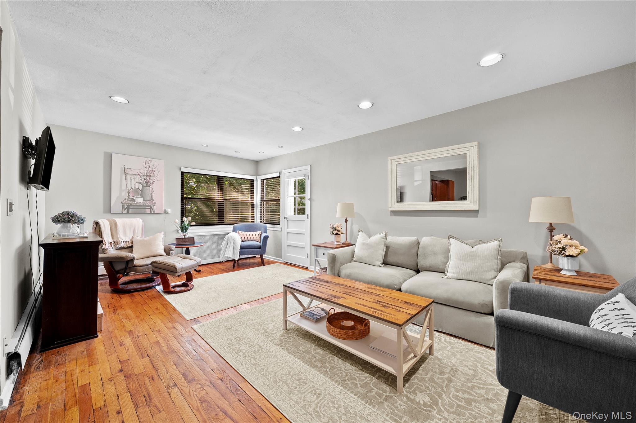 1195 East Broadway # L23, Hewlett, NY 11557