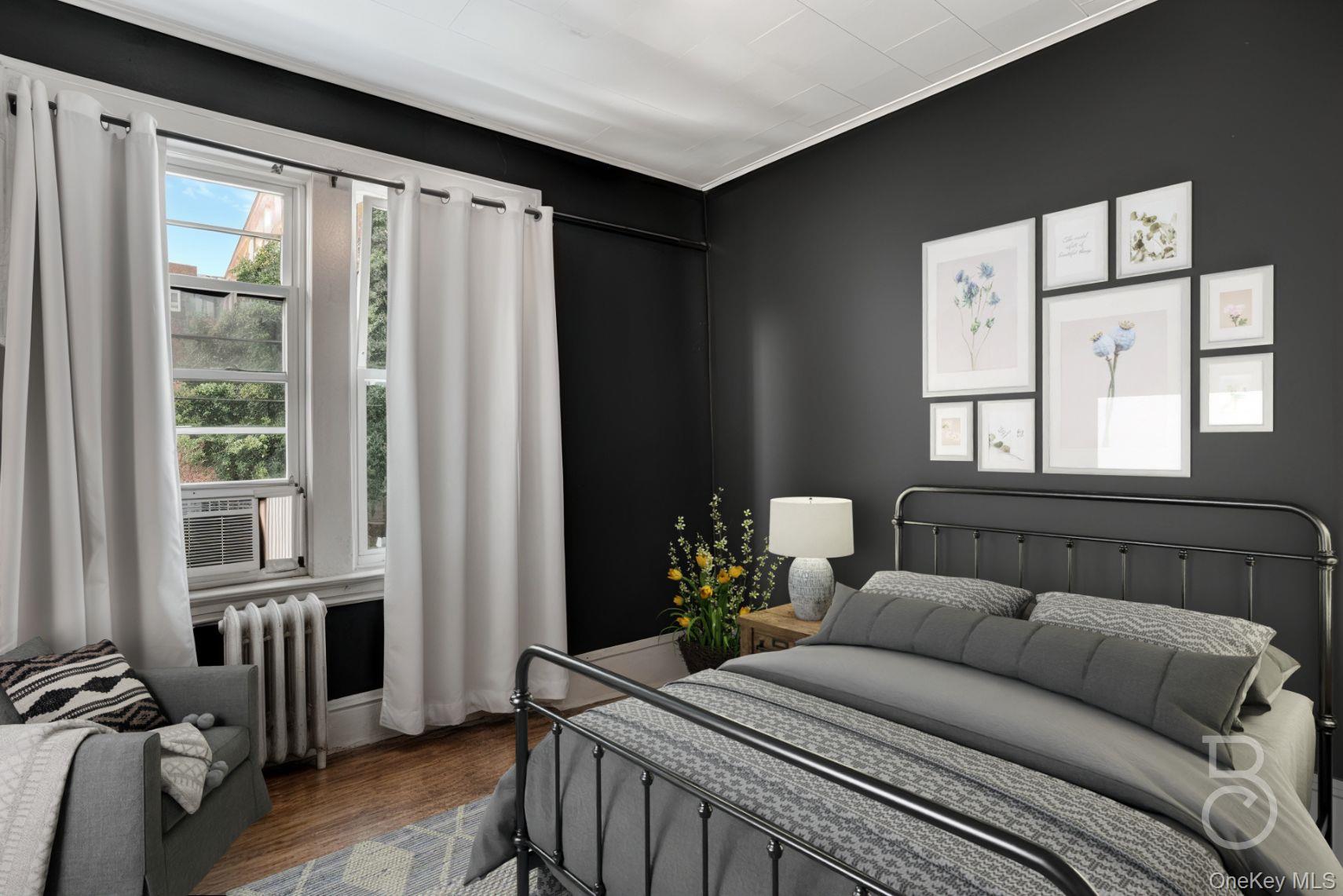 37-09 20th Road, Astoria, NY 11105