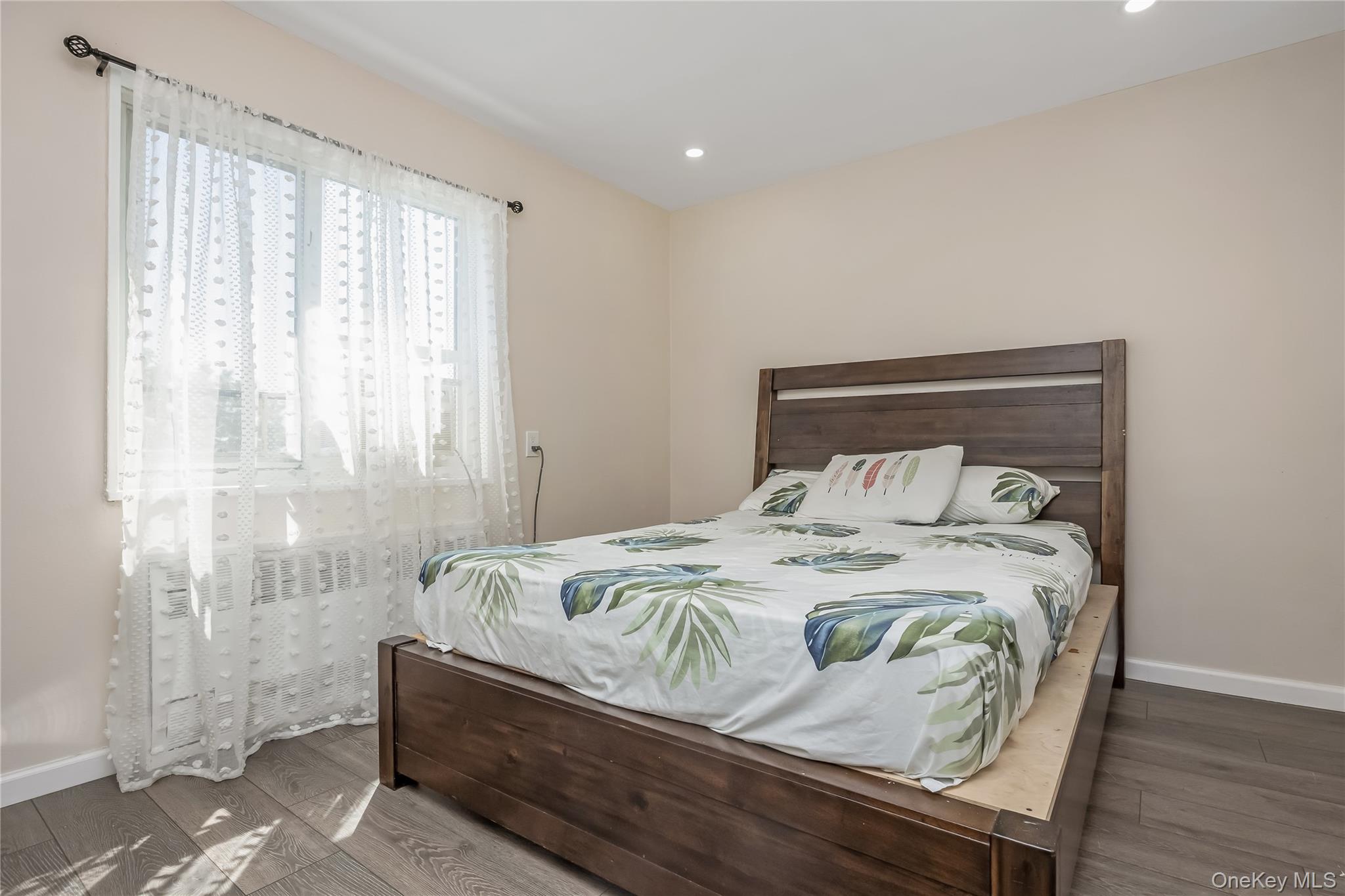 220-08 Stronghurst Avenue # 220-08, Queens Village, NY 11426