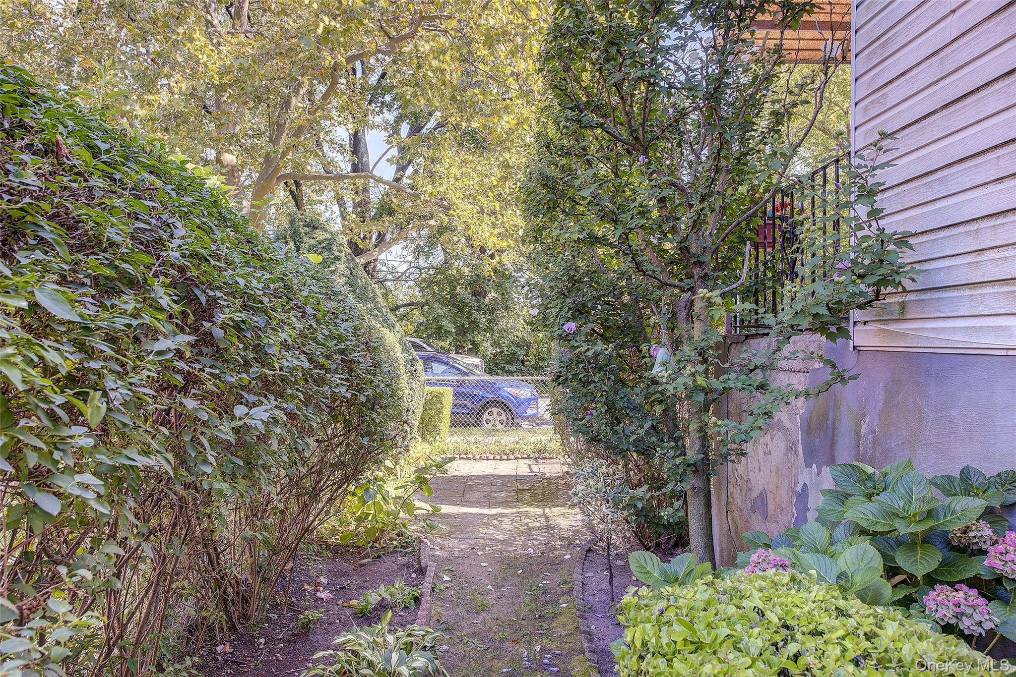 67-29 61st Drive, Middle Village, NY 11379