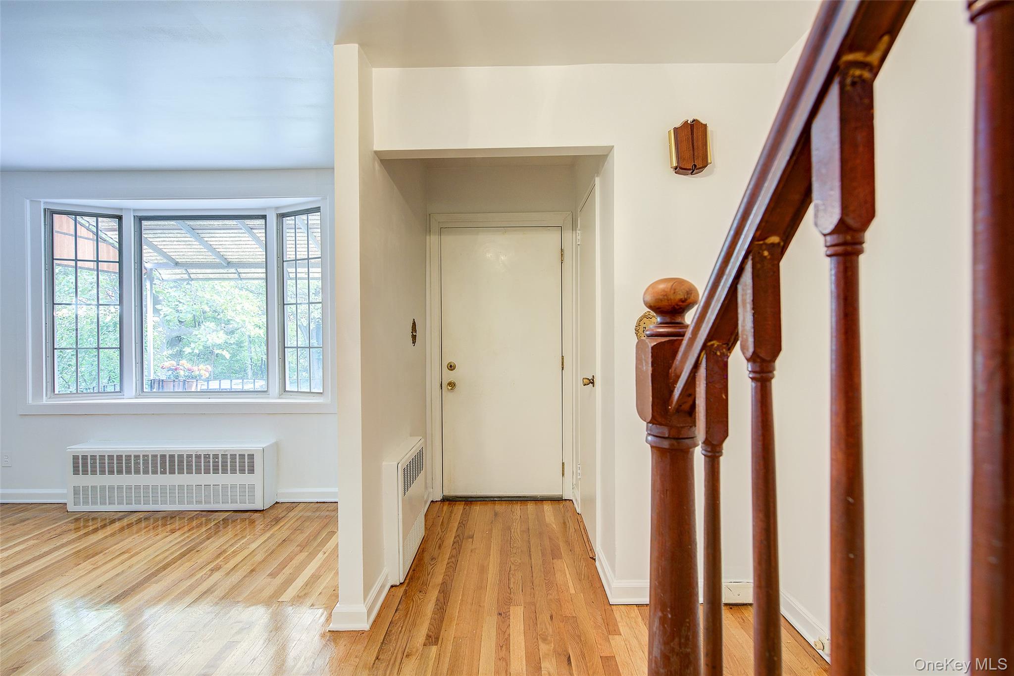 67-29 61st Drive, Middle Village, NY 11379