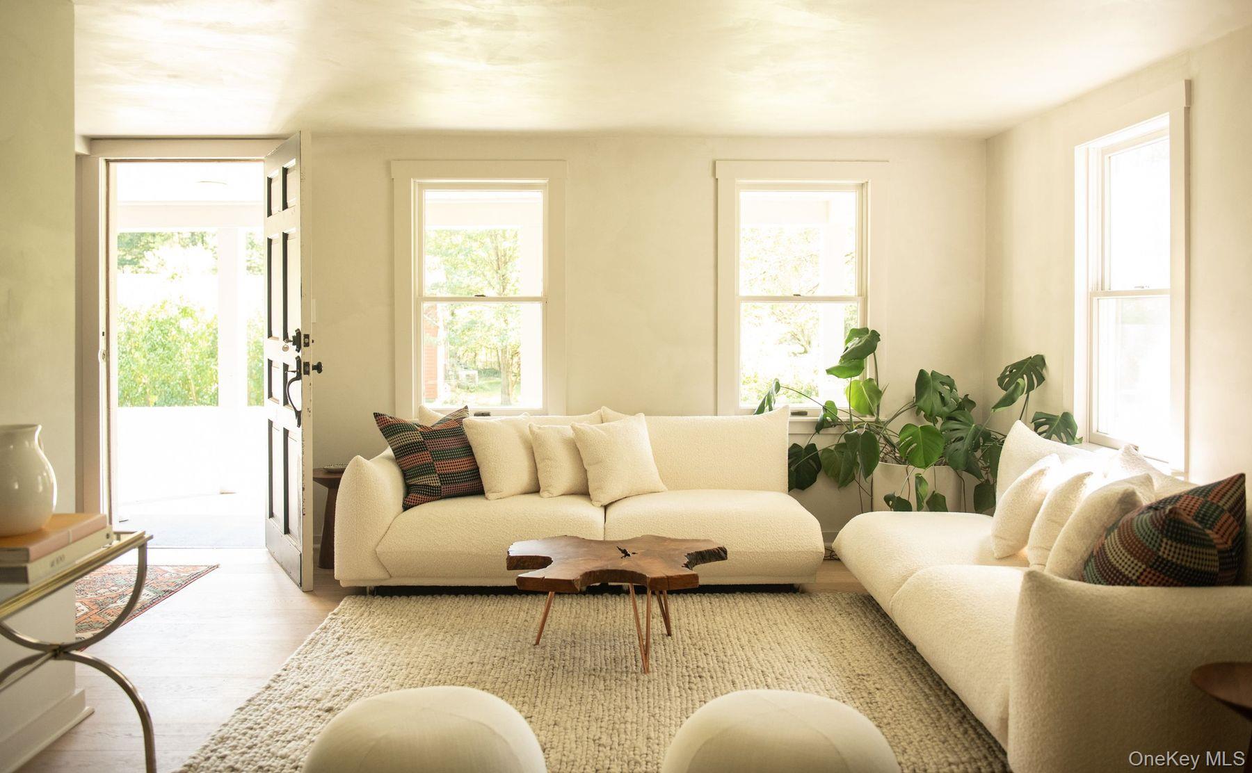 444 Fishcreek Road, Saugerties, NY 12477