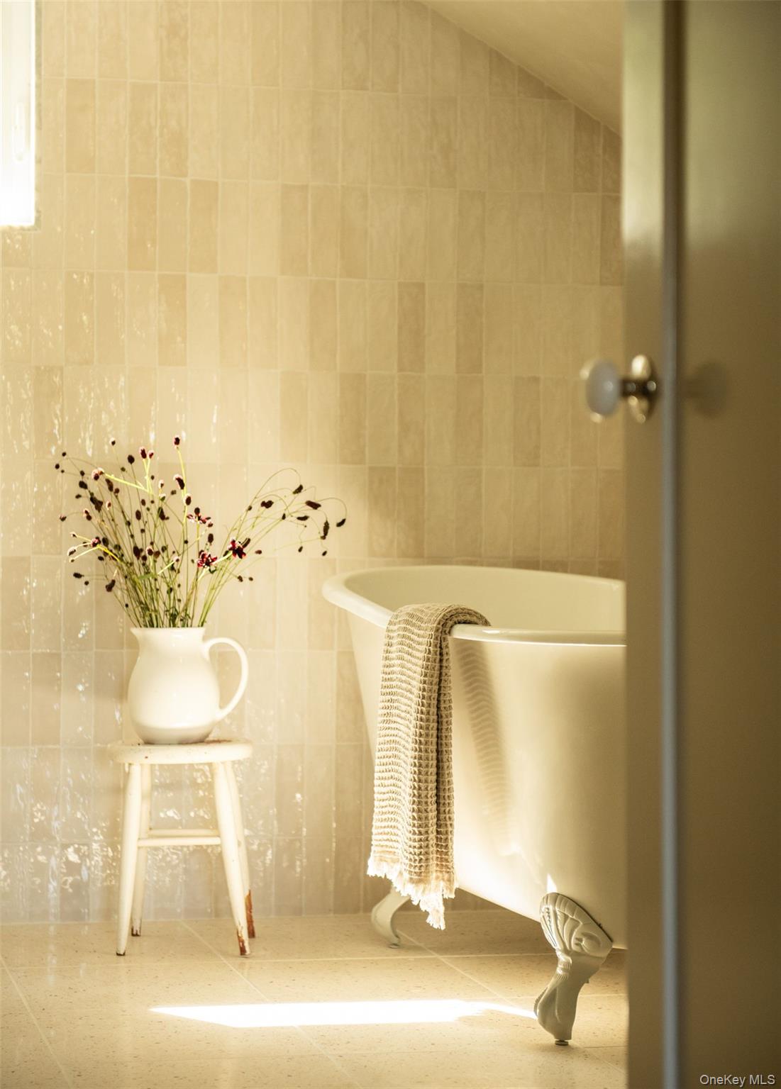 444 Fishcreek Road, Saugerties, NY 12477