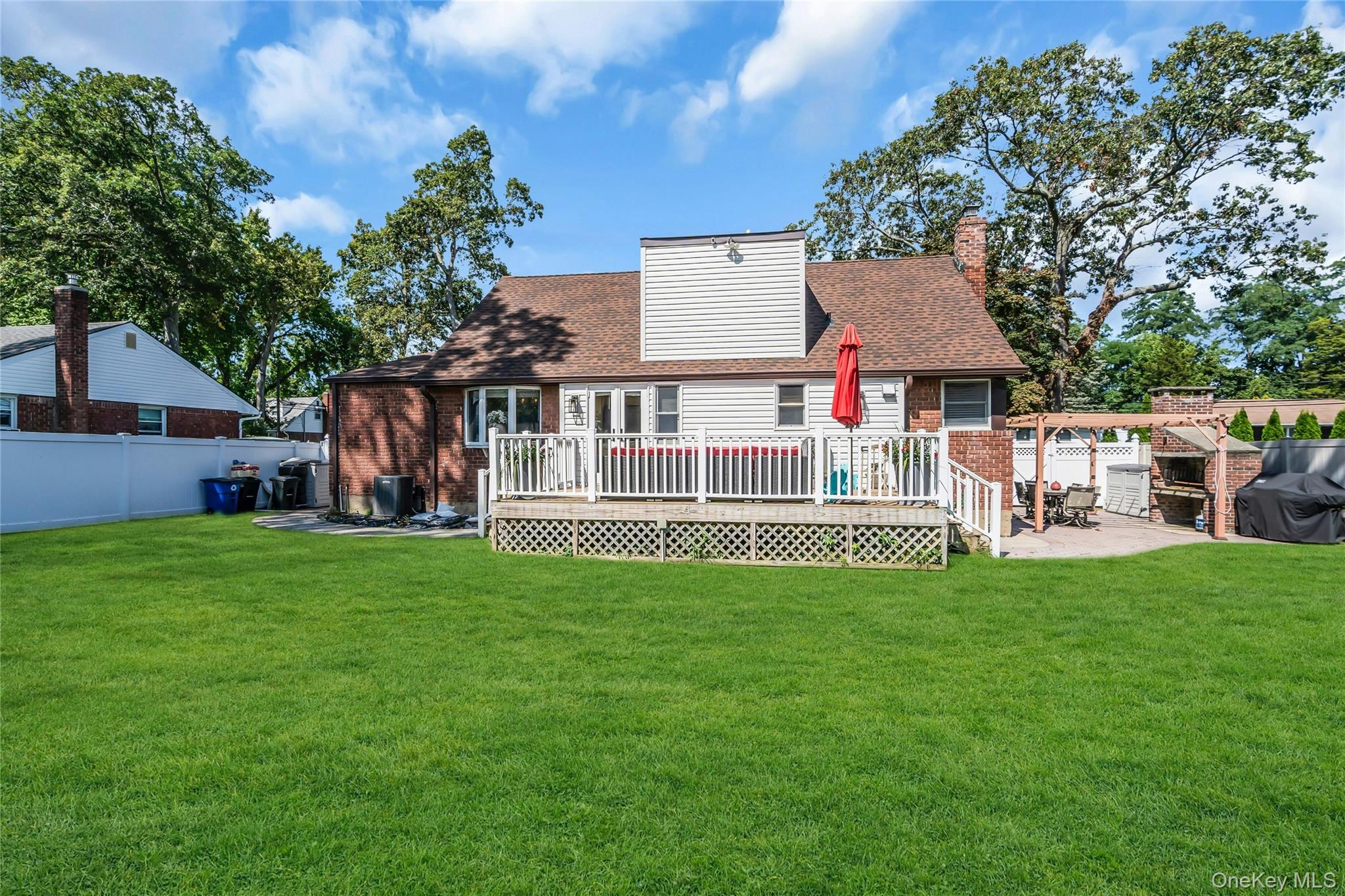 30 Rosalie Place, Commack, NY 11725