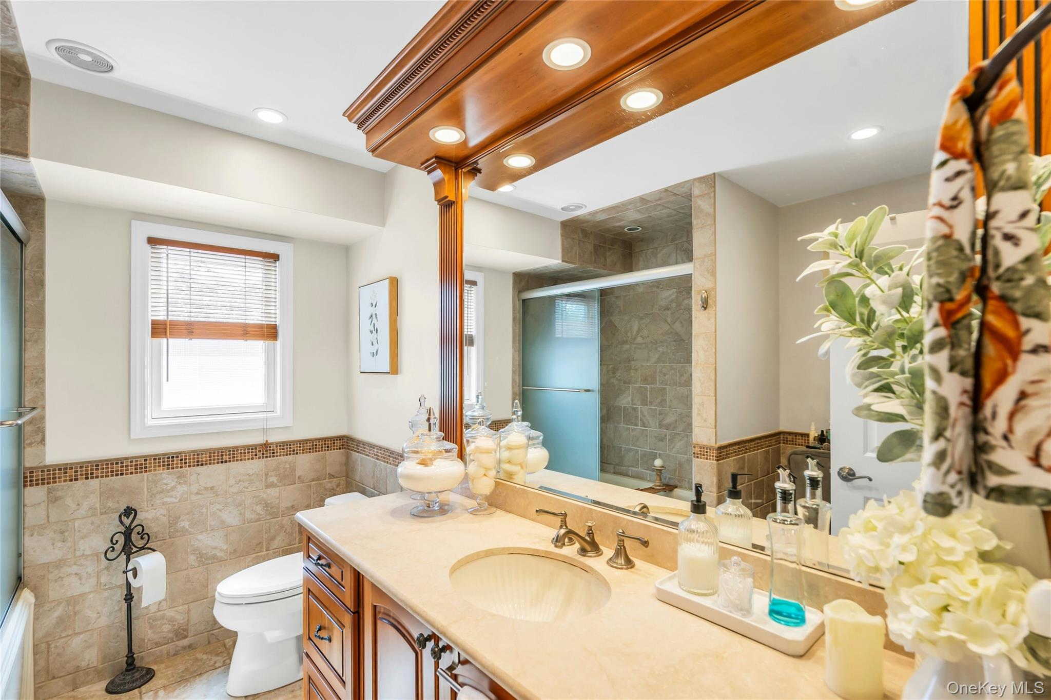 30 Rosalie Place, Commack, NY 11725