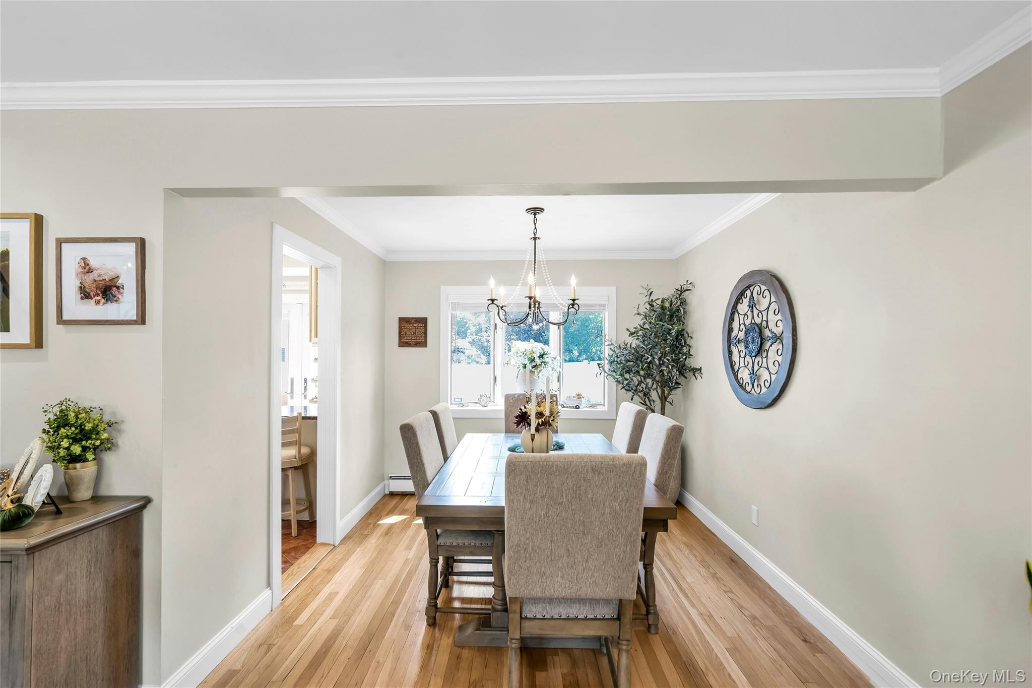 30 Rosalie Place, Commack, NY 11725