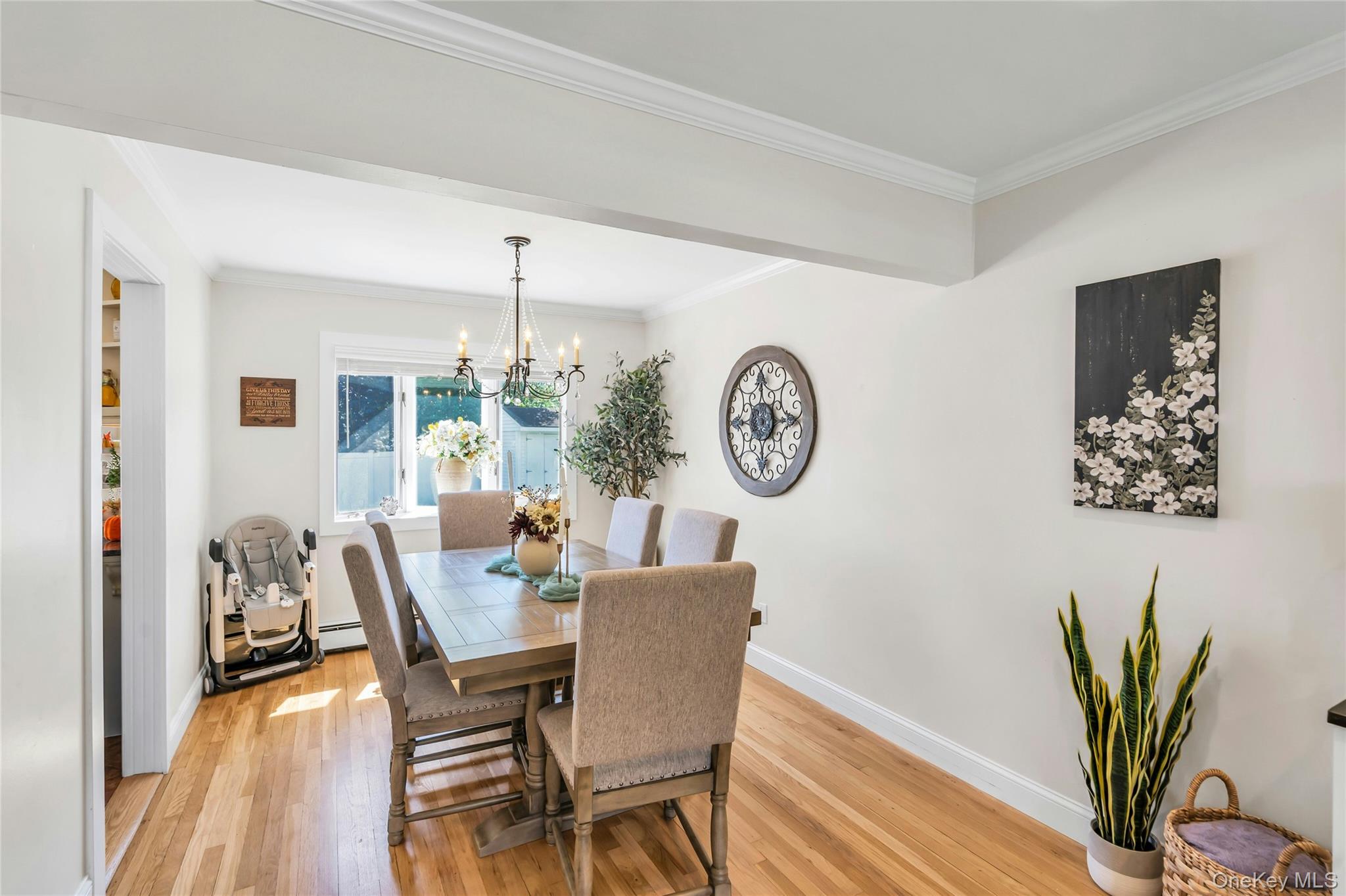 30 Rosalie Place, Commack, NY 11725