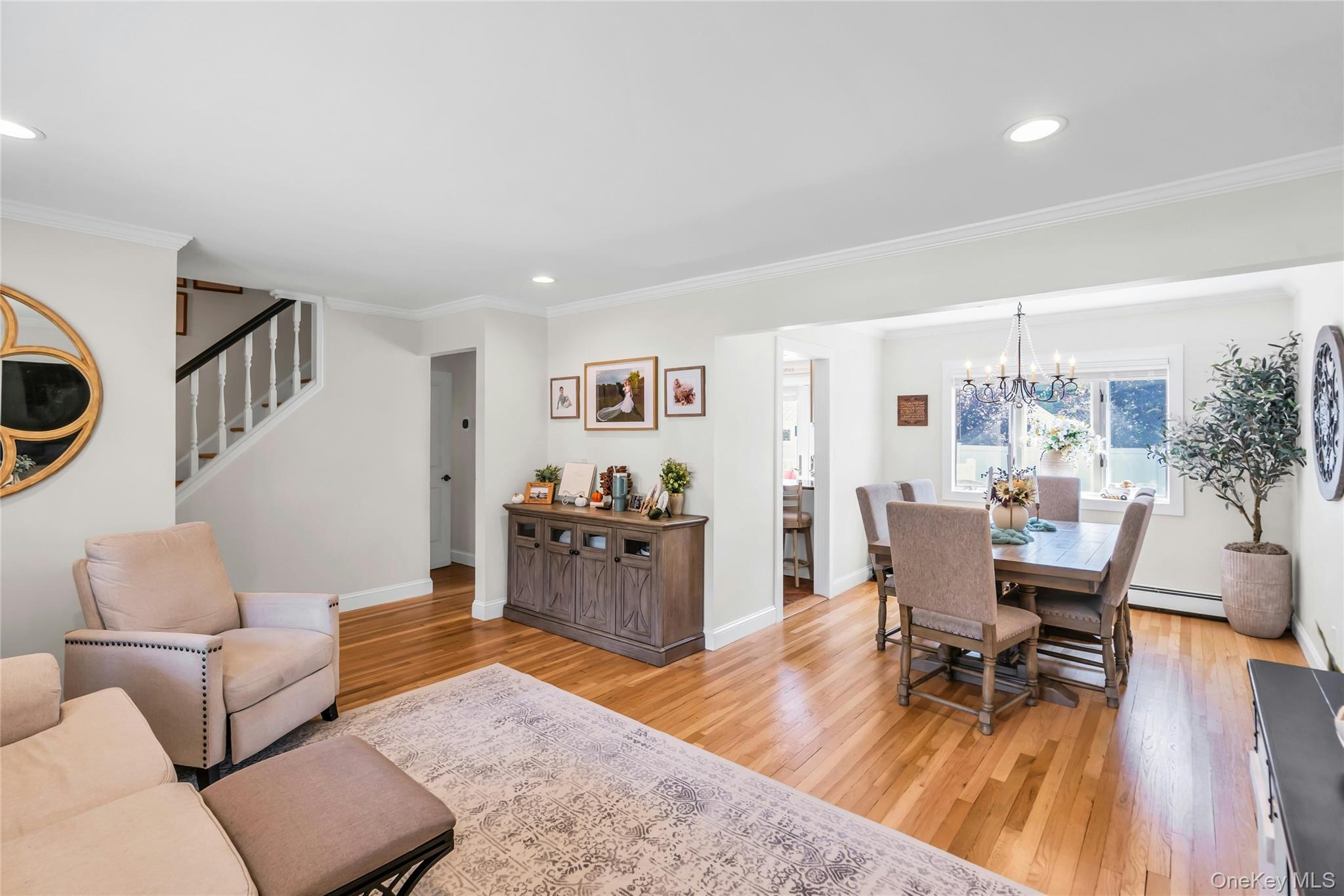 30 Rosalie Place, Commack, NY 11725