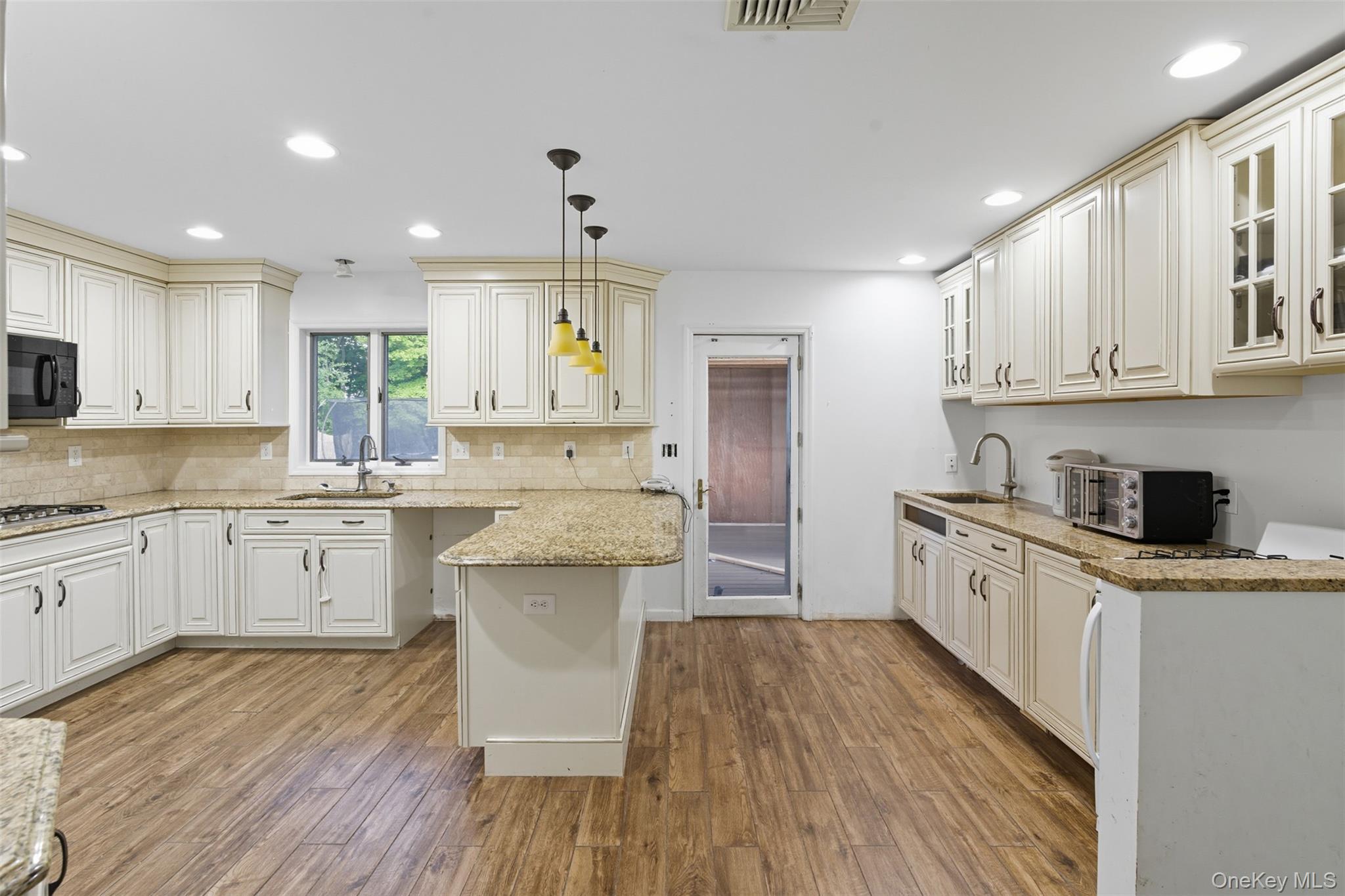 35 Depalma Drive, Highland Mills, NY 10930