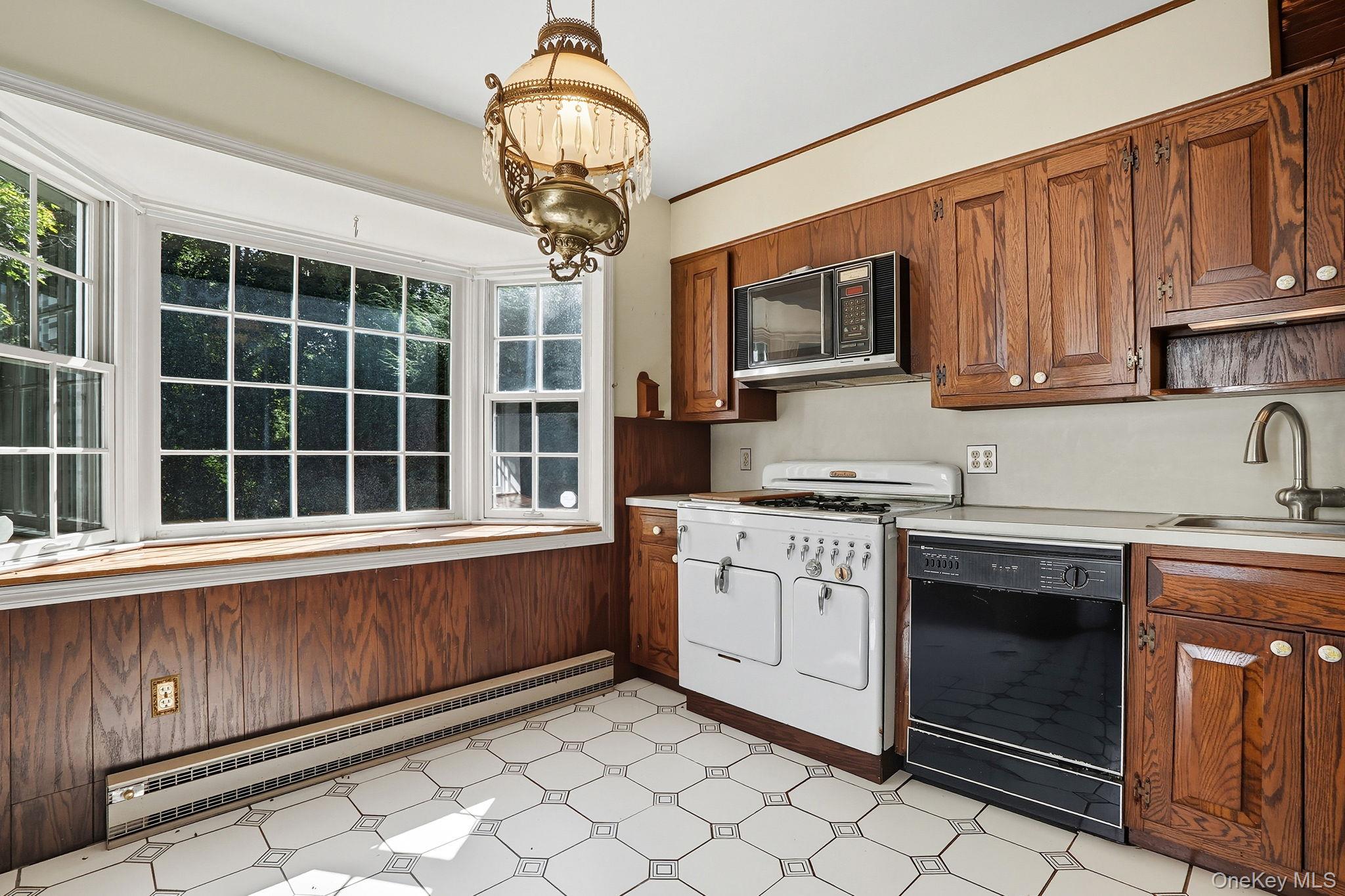 13 Pleasant Lane, Wappingers Falls, NY 12590