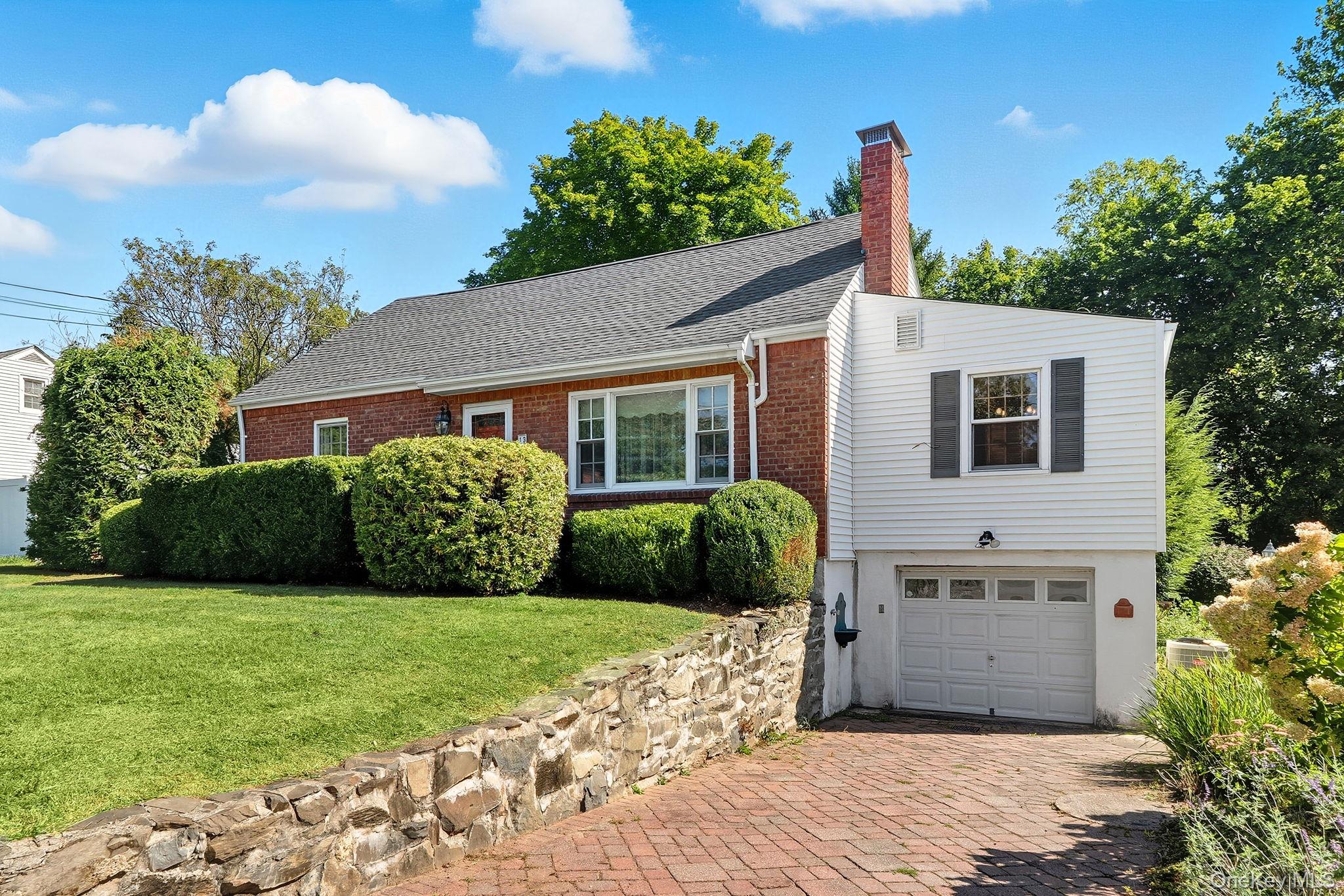 13 Pleasant Lane, Wappingers Falls, NY 12590