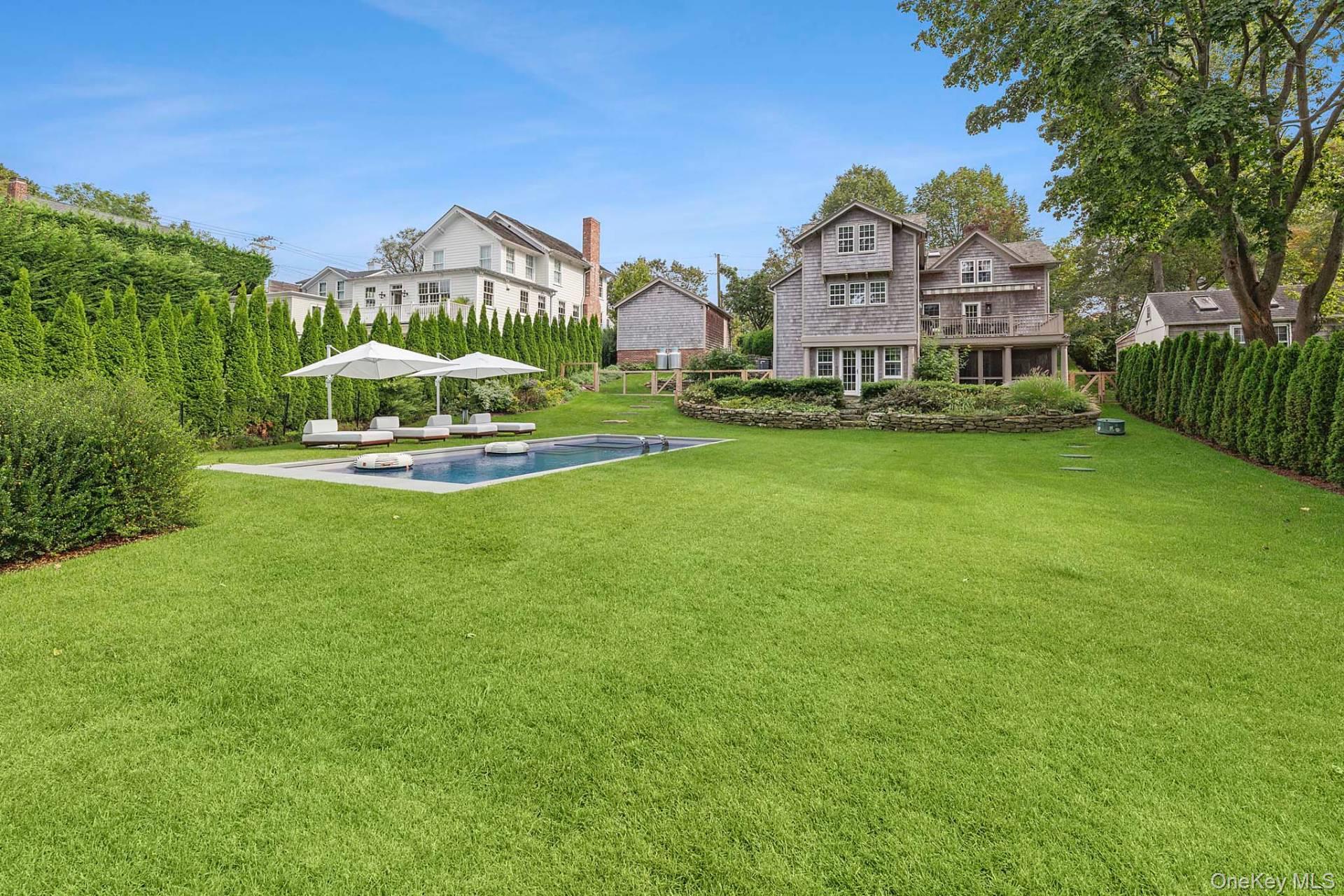 25 Henry Street, Sag Harbor, NY 11963