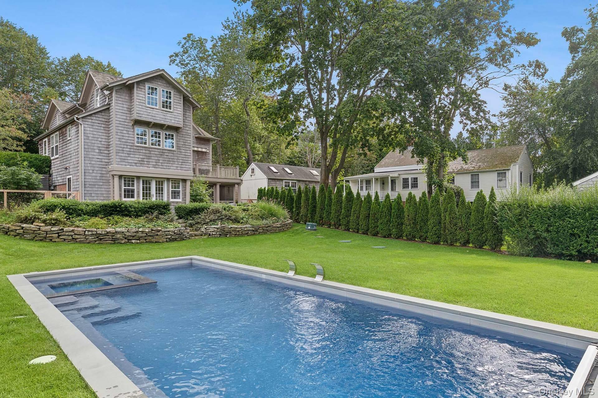 25 Henry Street, Sag Harbor, NY 11963