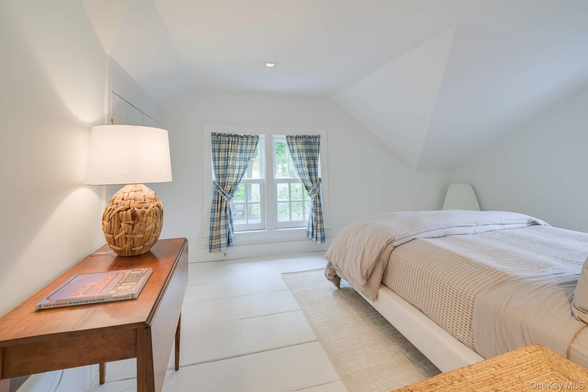 25 Henry Street, Sag Harbor, NY 11963