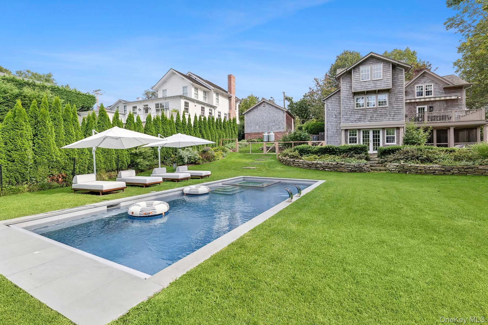 25 Henry Street, Sag Harbor, NY 11963