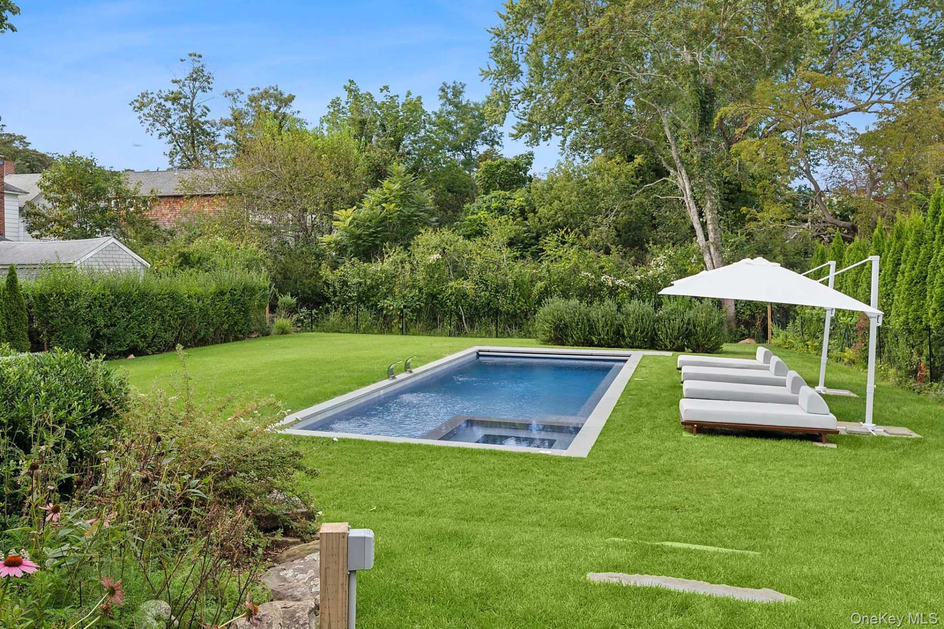 25 Henry Street, Sag Harbor, NY 11963