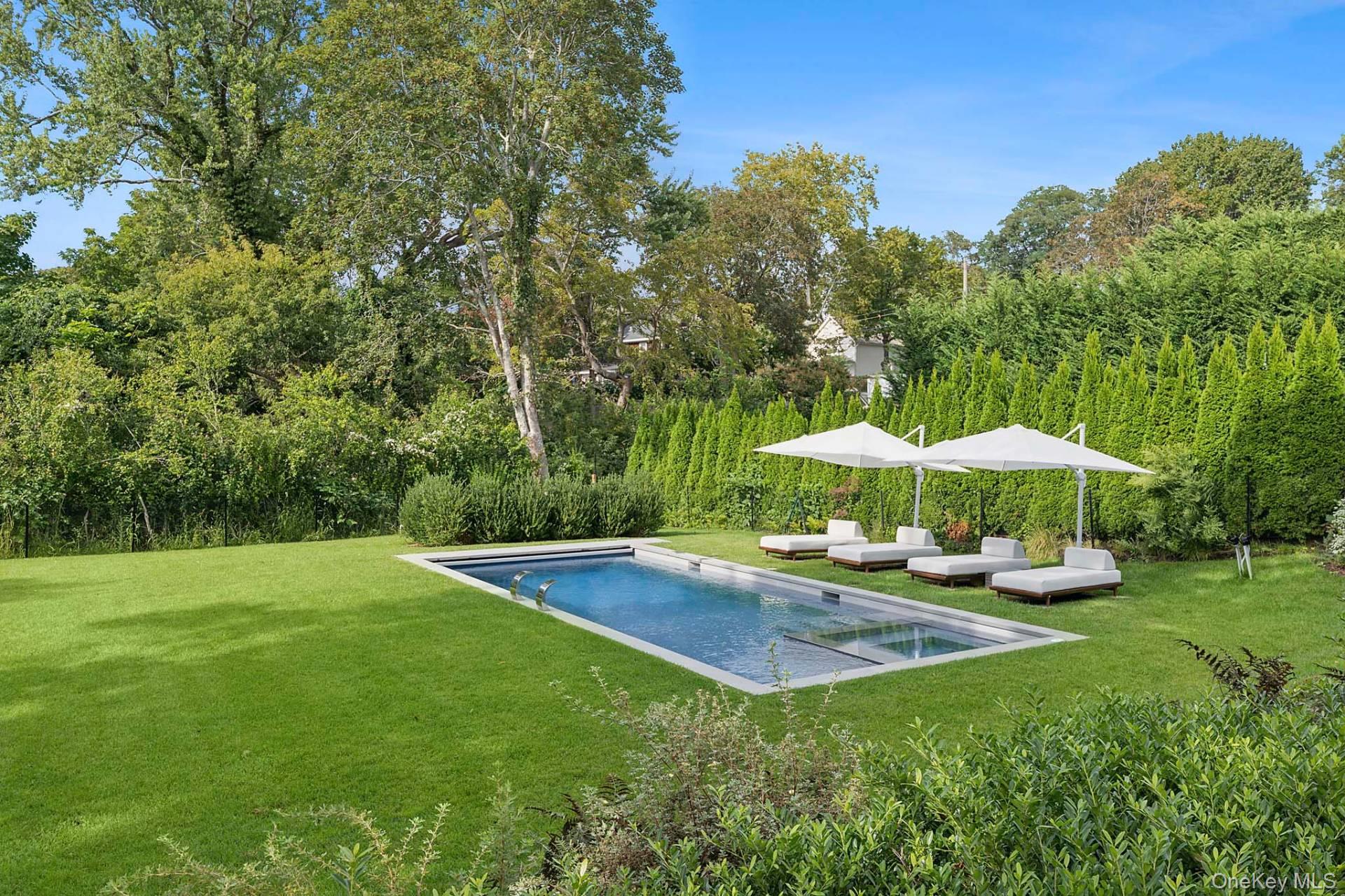 25 Henry Street, Sag Harbor, NY 11963