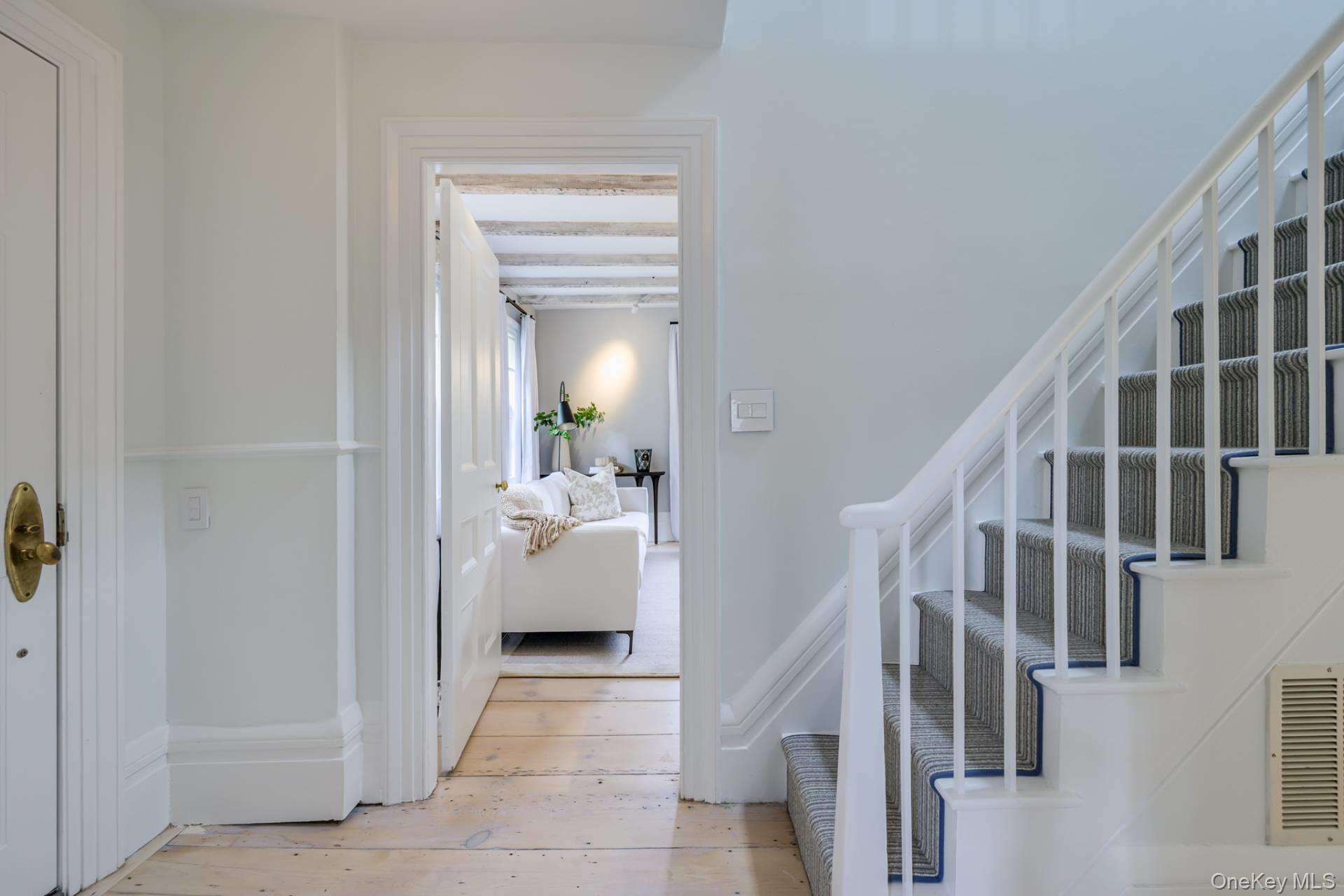 25 Henry Street, Sag Harbor, NY 11963