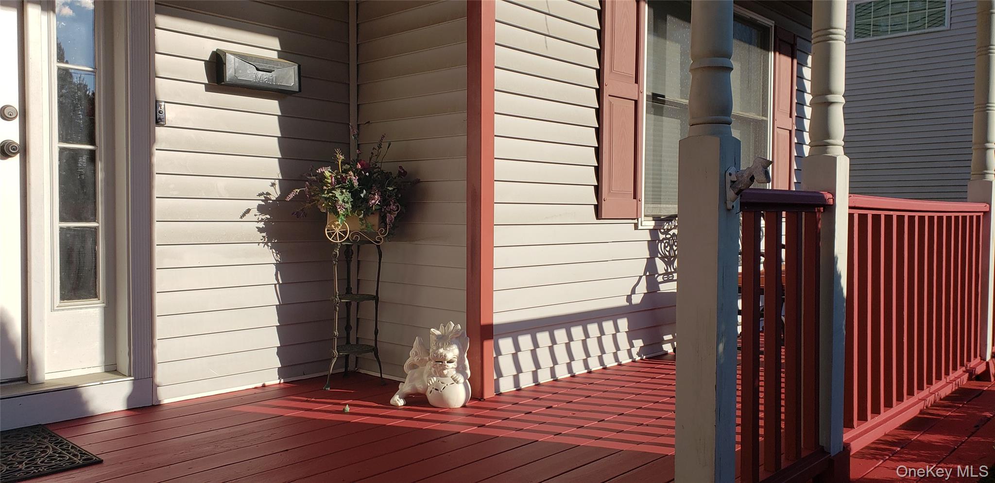 28 Carley Avenue, Huntington, NY 11743