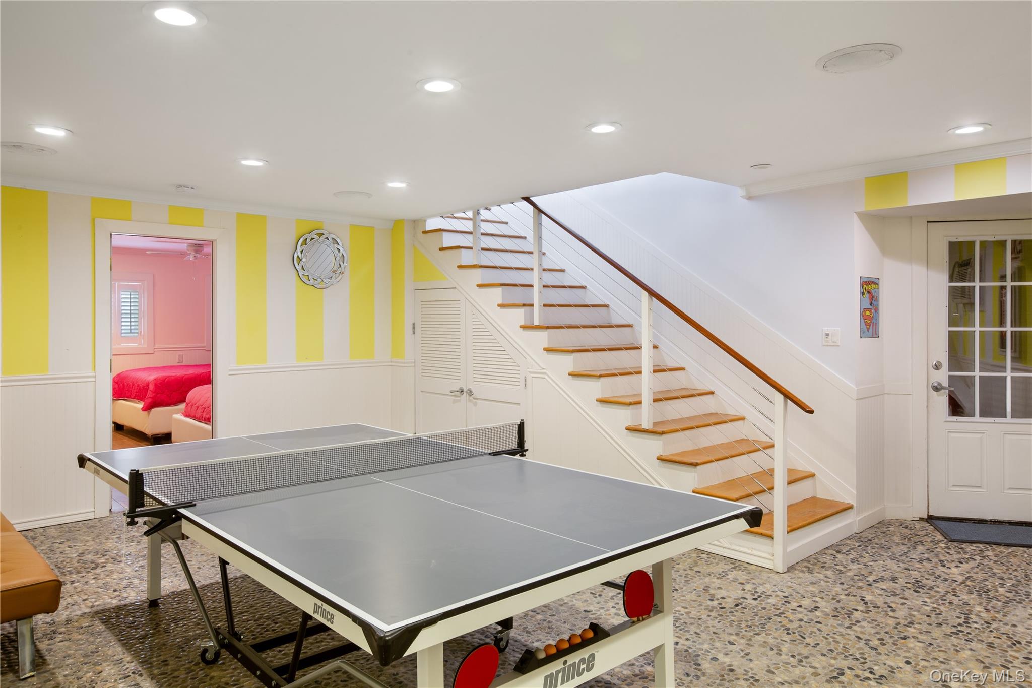 570 Dune Road, Westhampton Beach, NY 11978