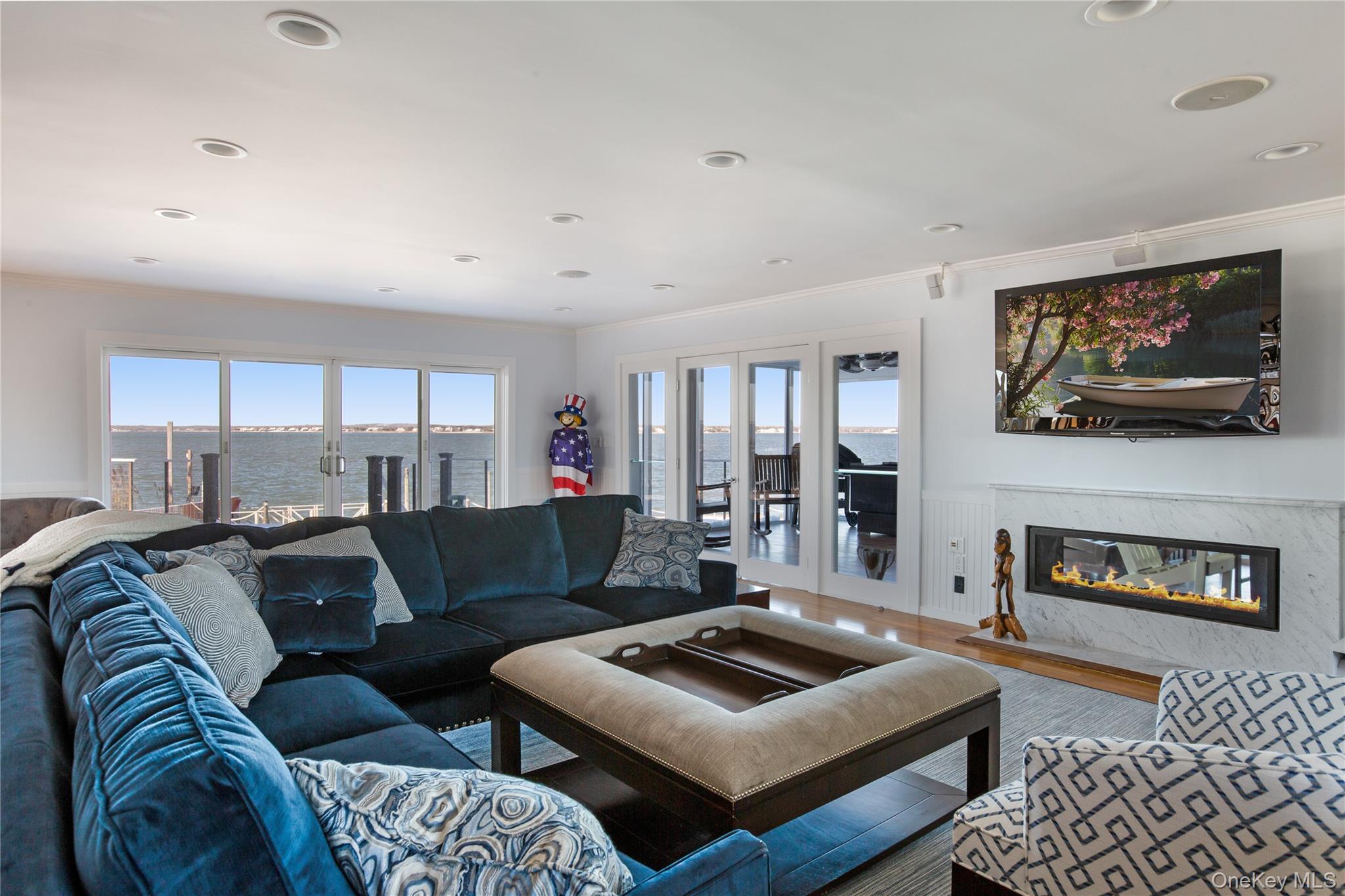 570 Dune Road, Westhampton Beach, NY 11978