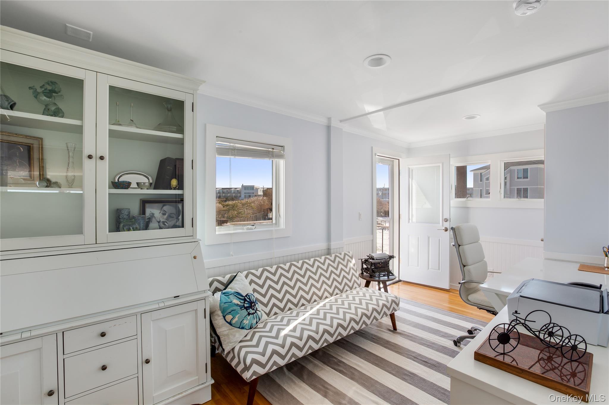 570 Dune Road, Westhampton Beach, NY 11978