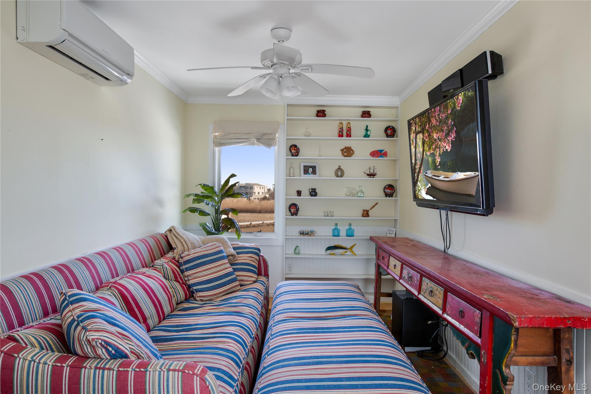 570 Dune Road, Westhampton Beach, NY 11978